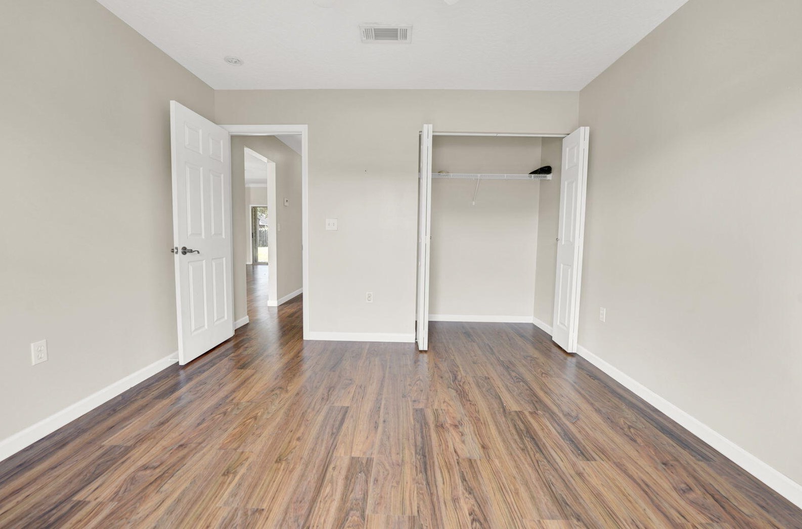 5228 Moore Loop, Crestview FL  32536-5469 exterior
