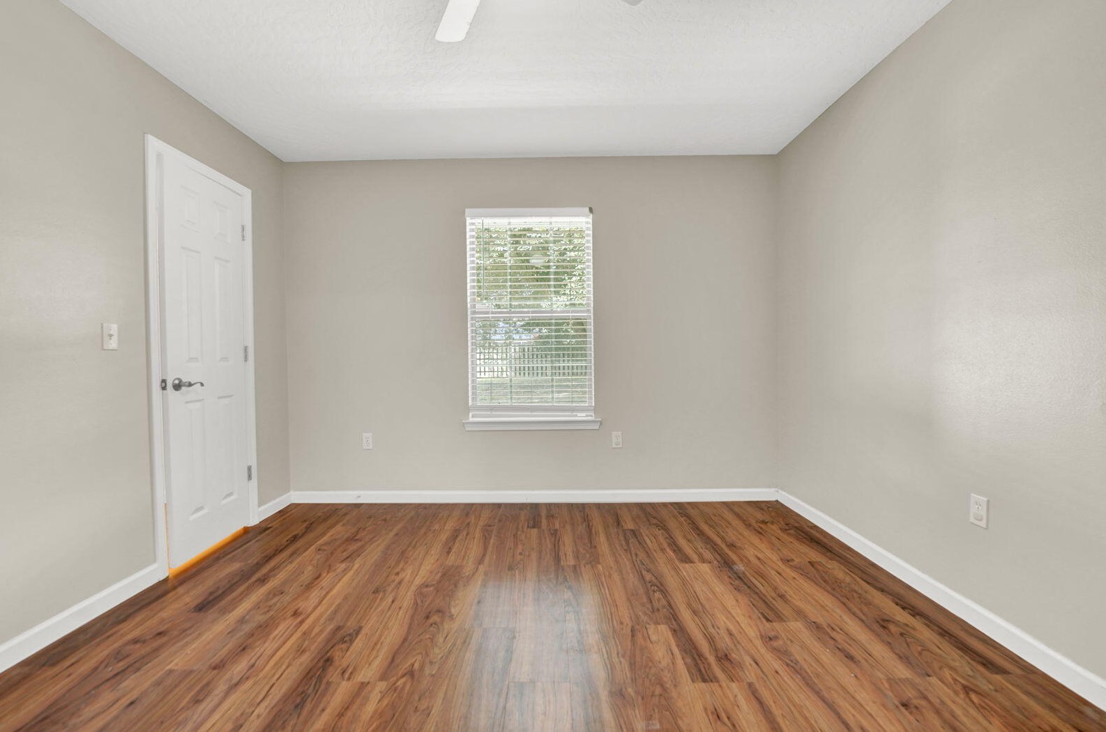5228 Moore Loop, Crestview FL  32536-5469 exterior