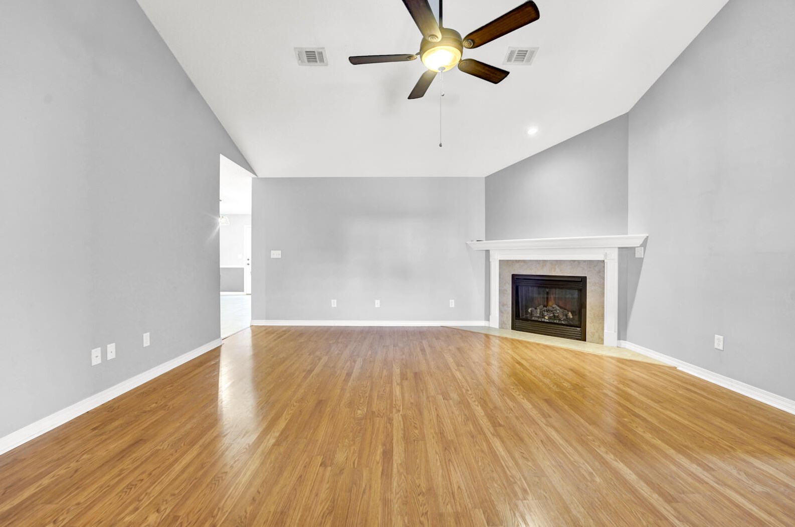 106 Kyle Ln, Crestview FL  32539-7037 exterior