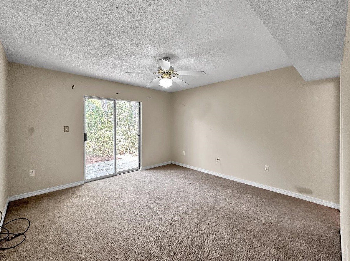 1667 Bennetts End, Fort Walton Beach FL 32547-6901 exterior