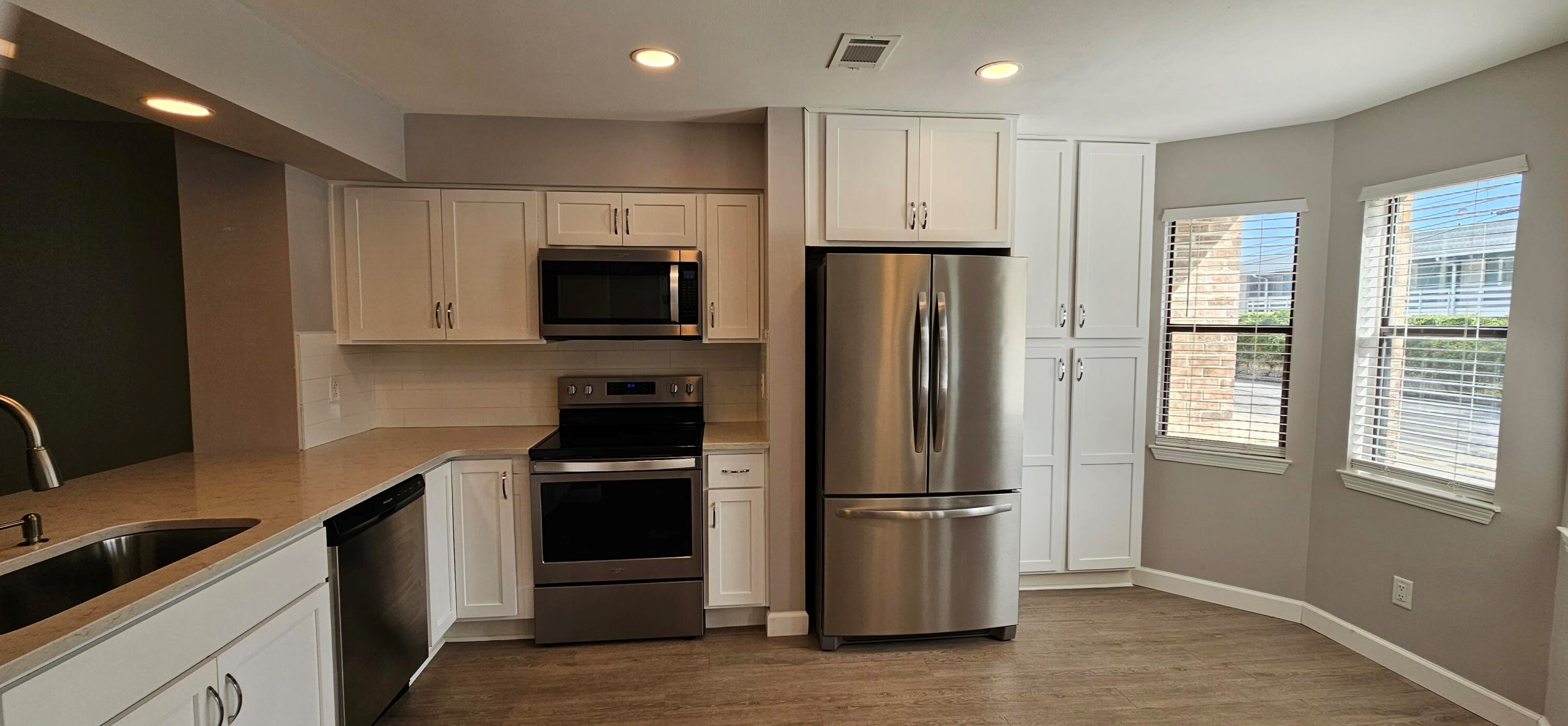 425 Waterway Ln, Fort Walton Beach FL  32547-2562 exterior