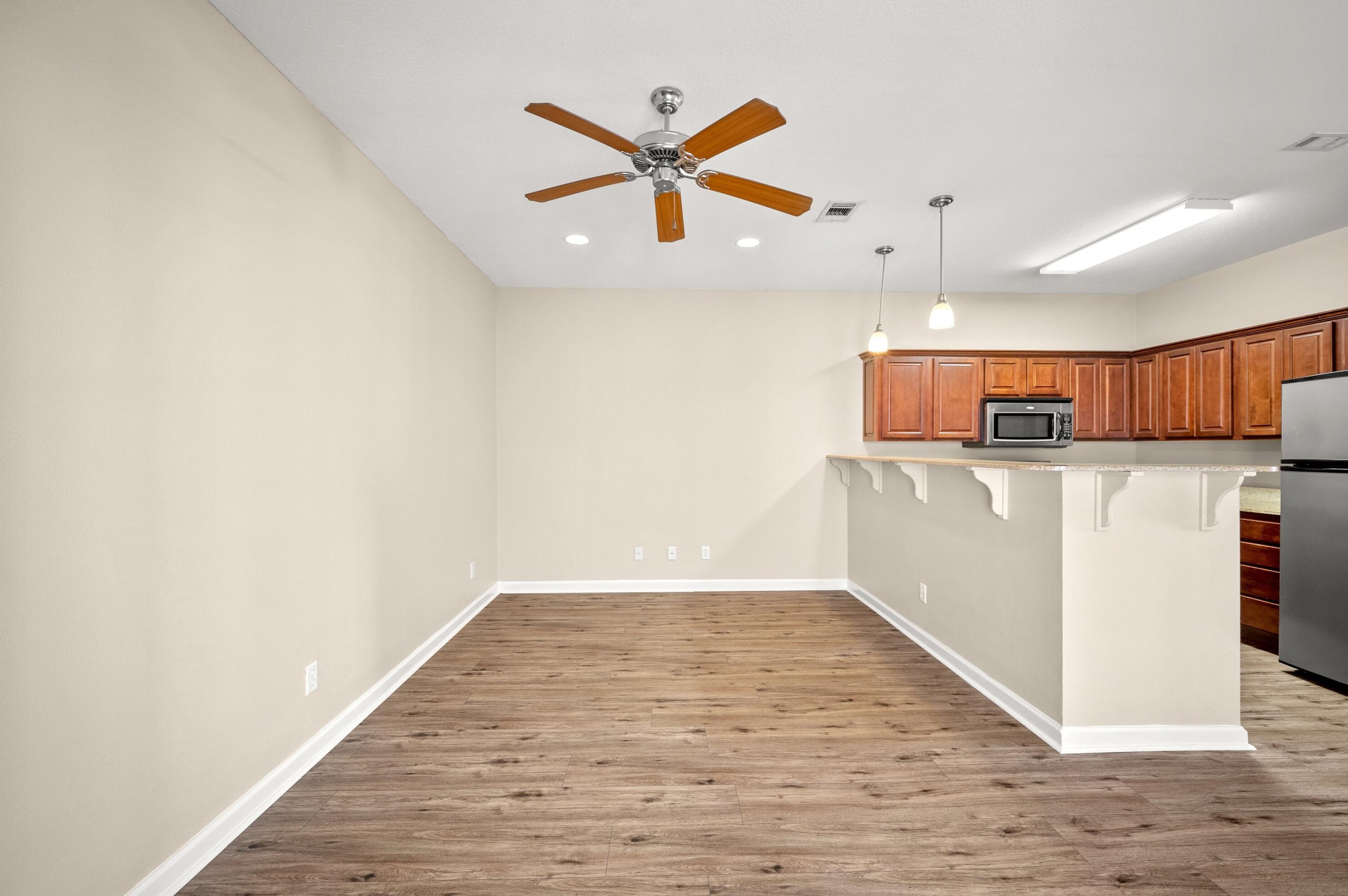 720 Arbor Lake Dr, Crestview FL  32536-1901 exterior