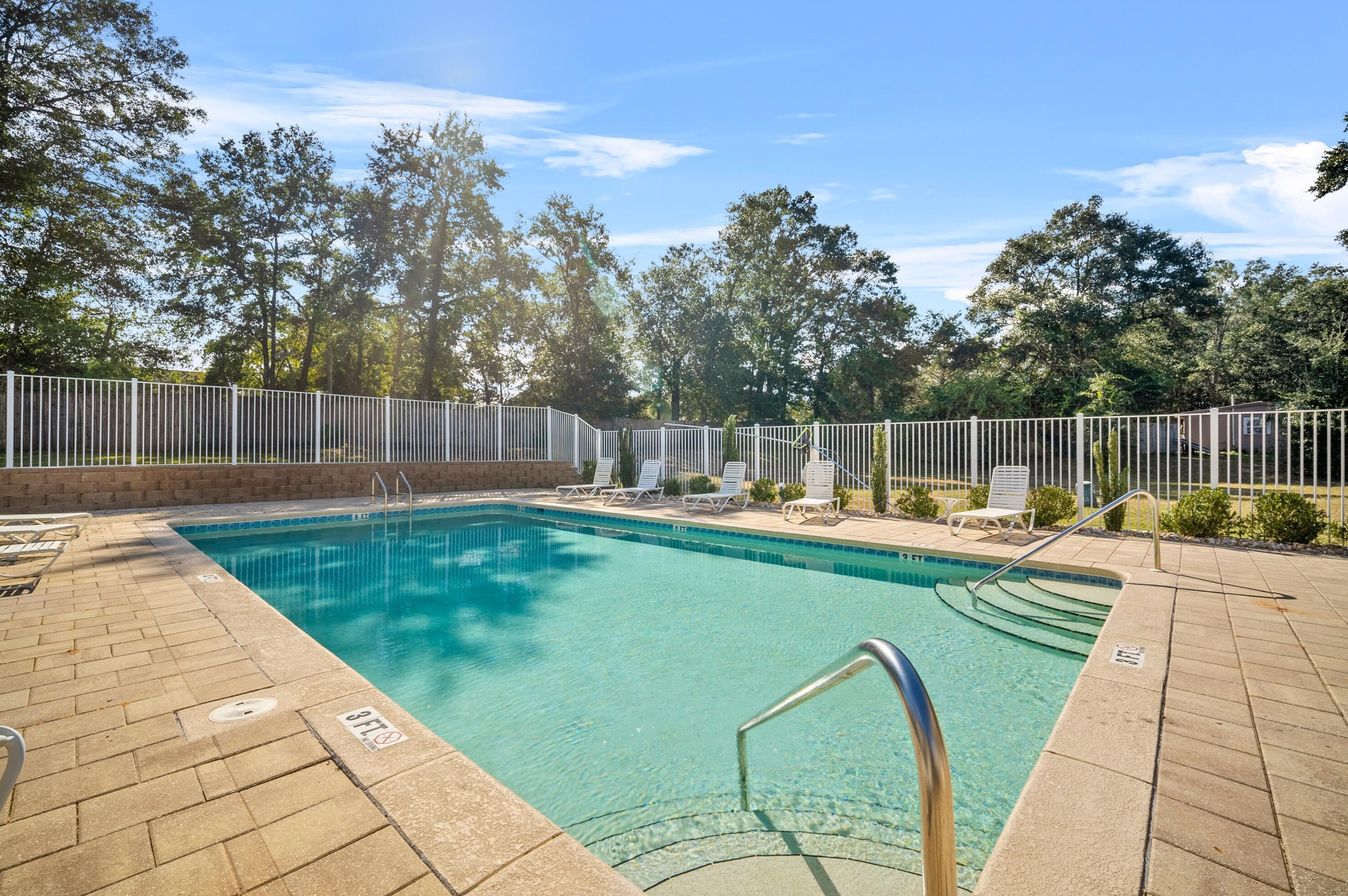 720 Arbor Lake Dr, Crestview FL  32536-1901 exterior