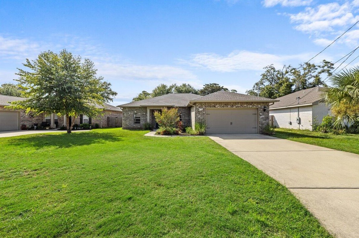 4 Tooke St, Fort Walton Beach, FL 32547
