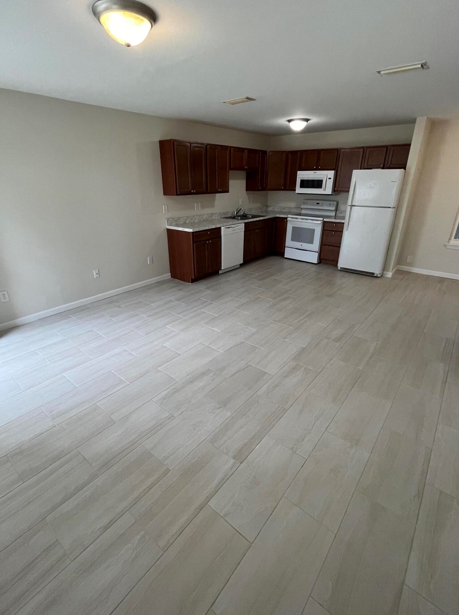 19 Park Circle #unit B, Fort Walton Beach, FL 32548