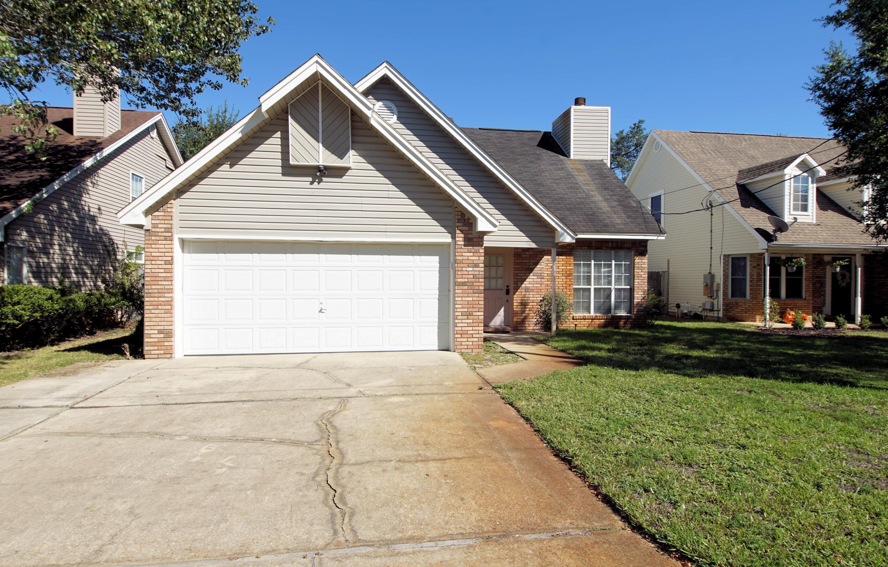 10 2nd St, Shalimar, FL 32579