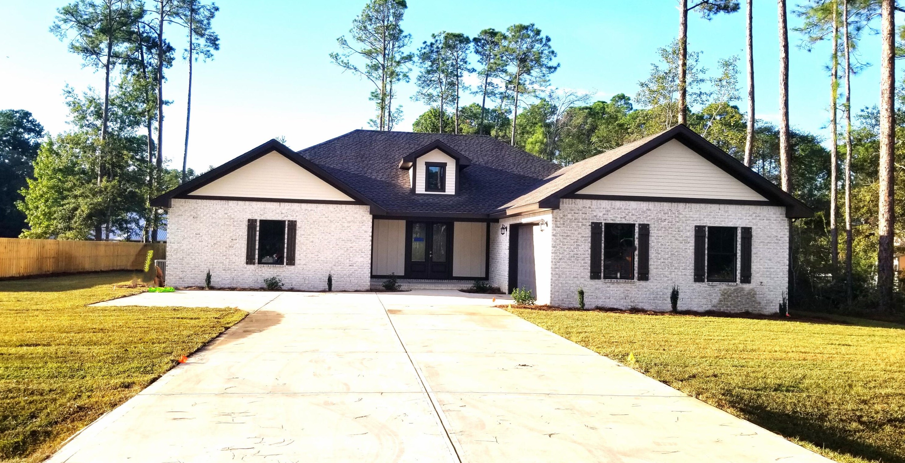 76 Dover Ln, Freeport, FL 32439