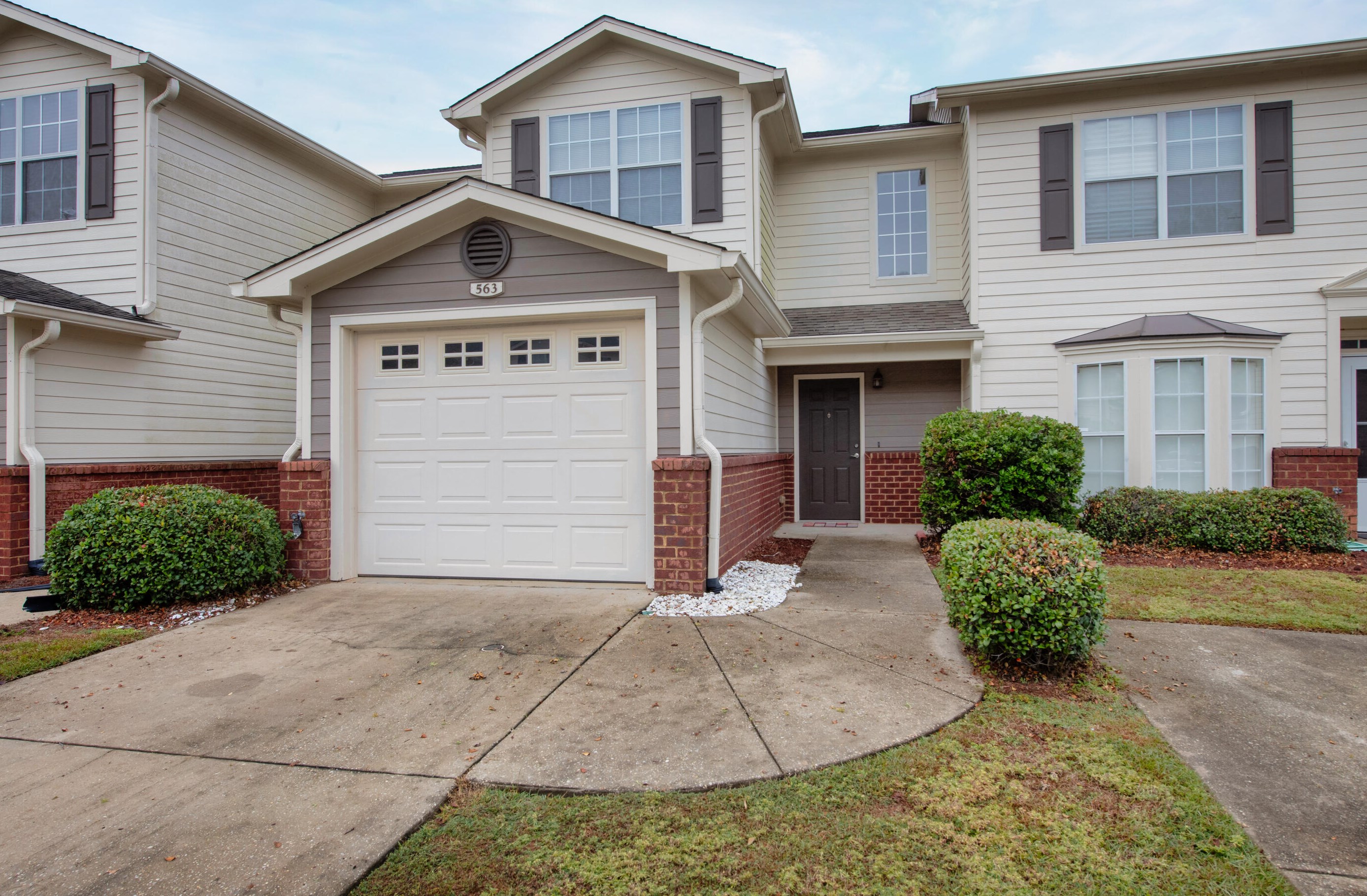 563 Wingspan Way, Crestview, FL 32536-2255