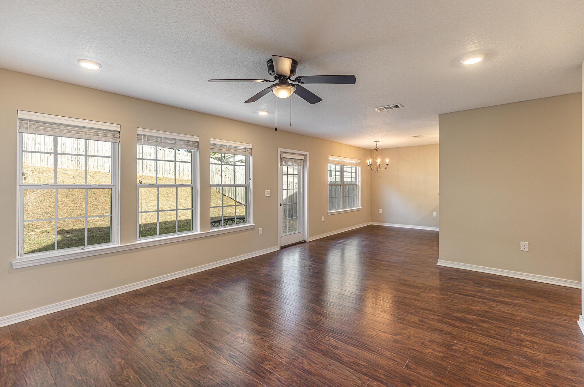 105 Bolte Ct, Crestview FL  32539-6959 exterior