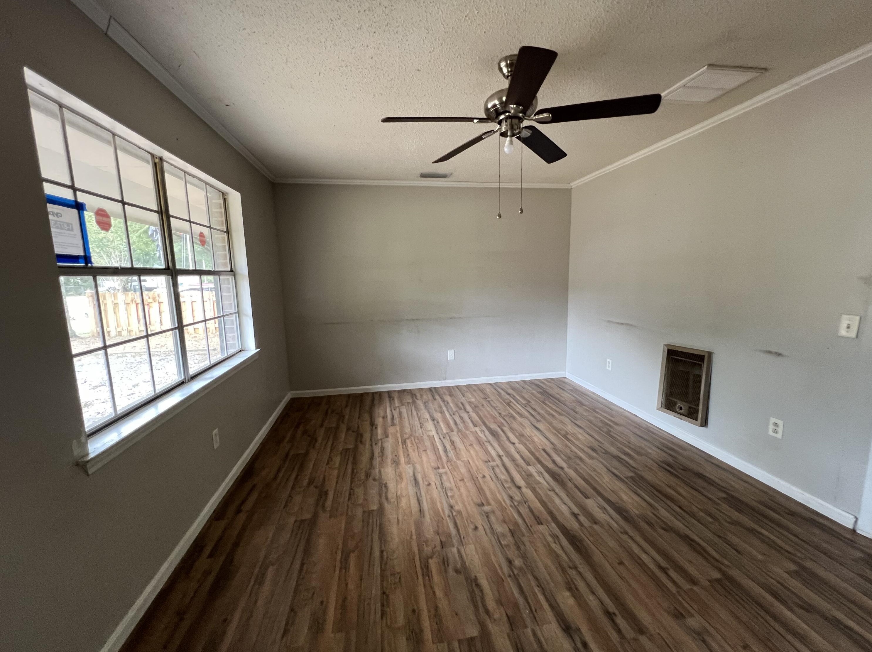 86 Aero Dr, Defuniak Springs, FL 32435