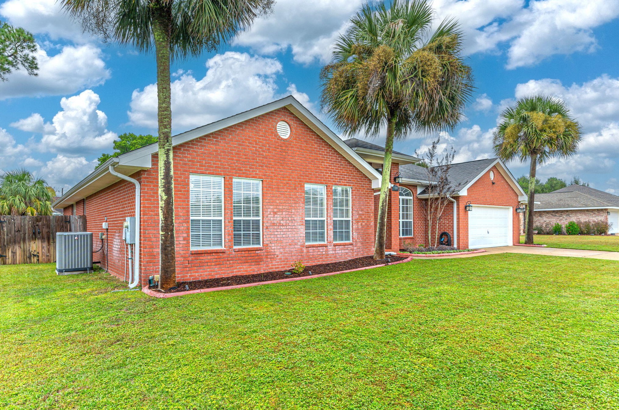 139 Strike Eagle Dr, Crestview FL  32536-2240 exterior