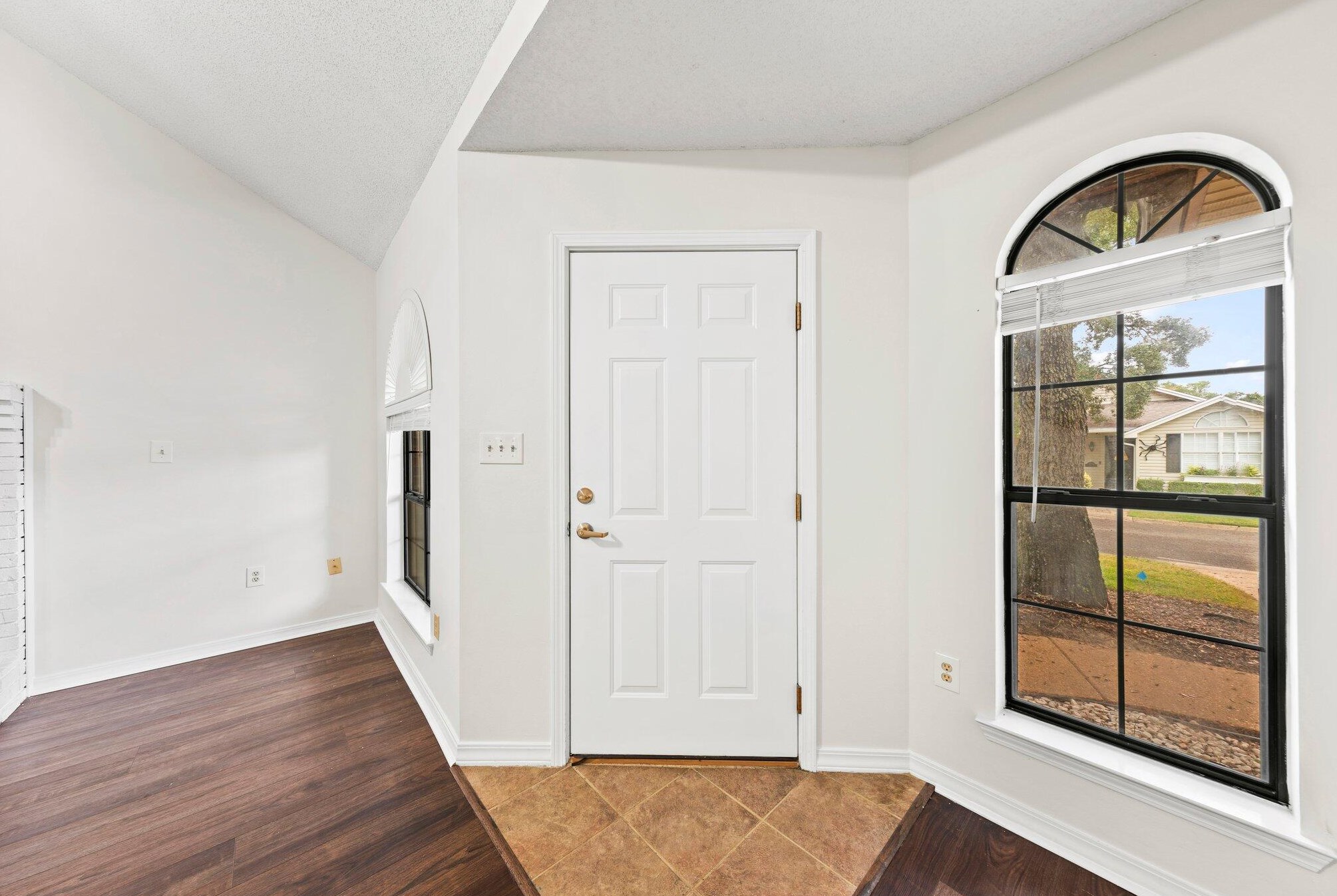 236 Parkwood Cir, Niceville, FL 32578