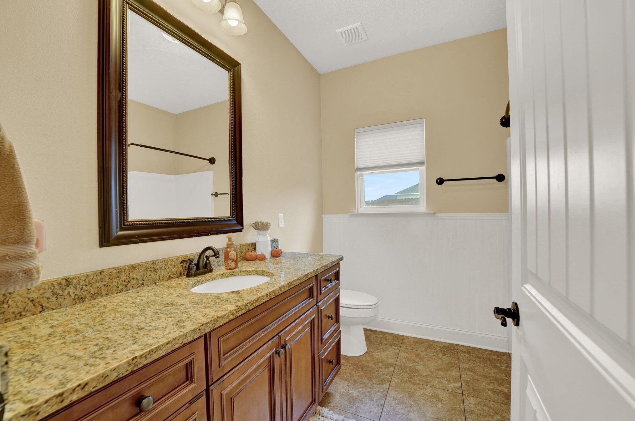 5762 Marigold Loop, Crestview FL  32539-8405 exterior