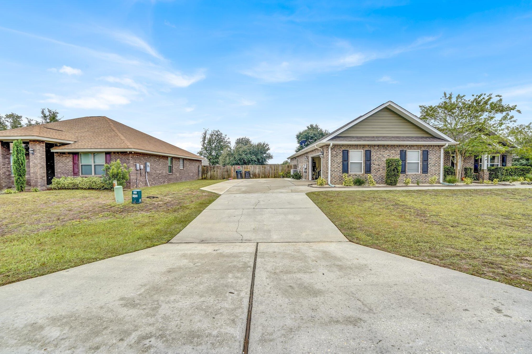 5762 Marigold Loop, Crestview FL  32539-8405 exterior