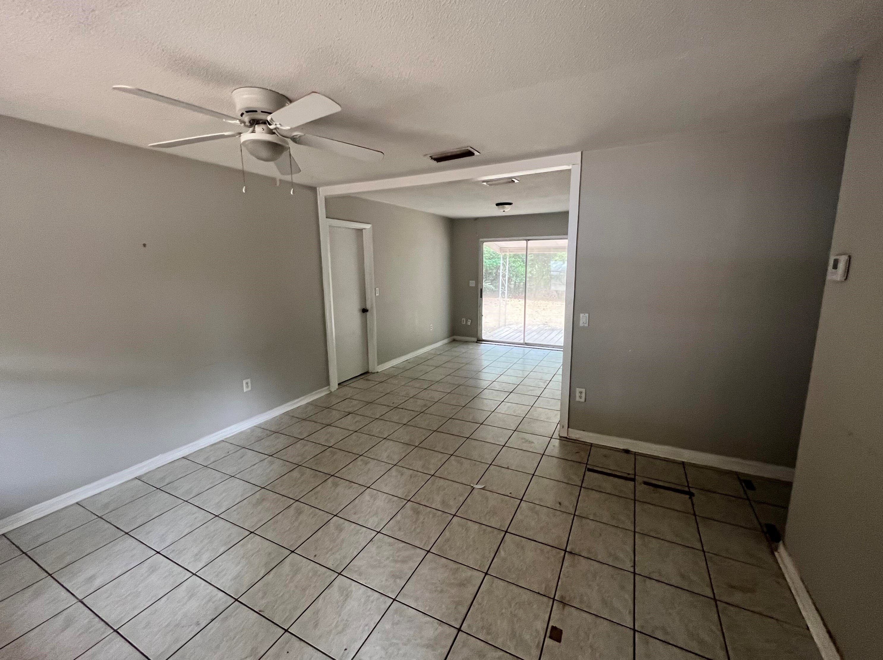 516 Candlewood Ln, Crestview, FL 32539-3222
