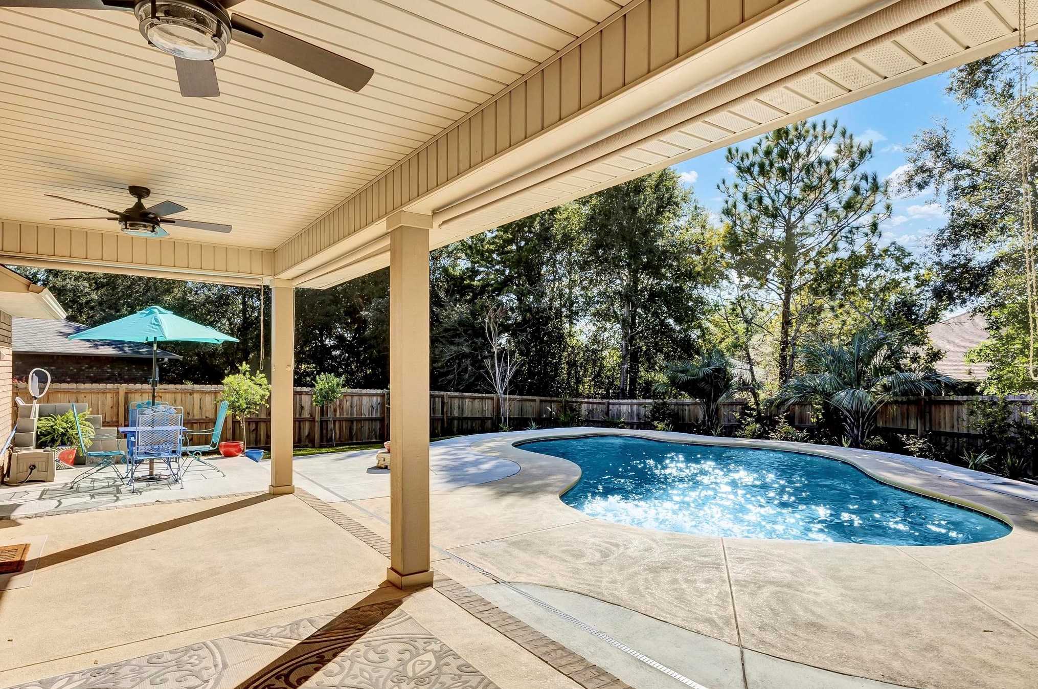 207 Pinque Coat Ct, Crestview FL  32536-5468 exterior