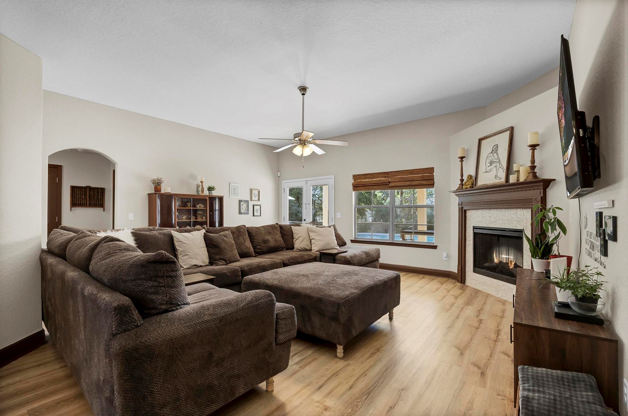 207 Pinque Coat Ct, Crestview FL  32536-5468 exterior