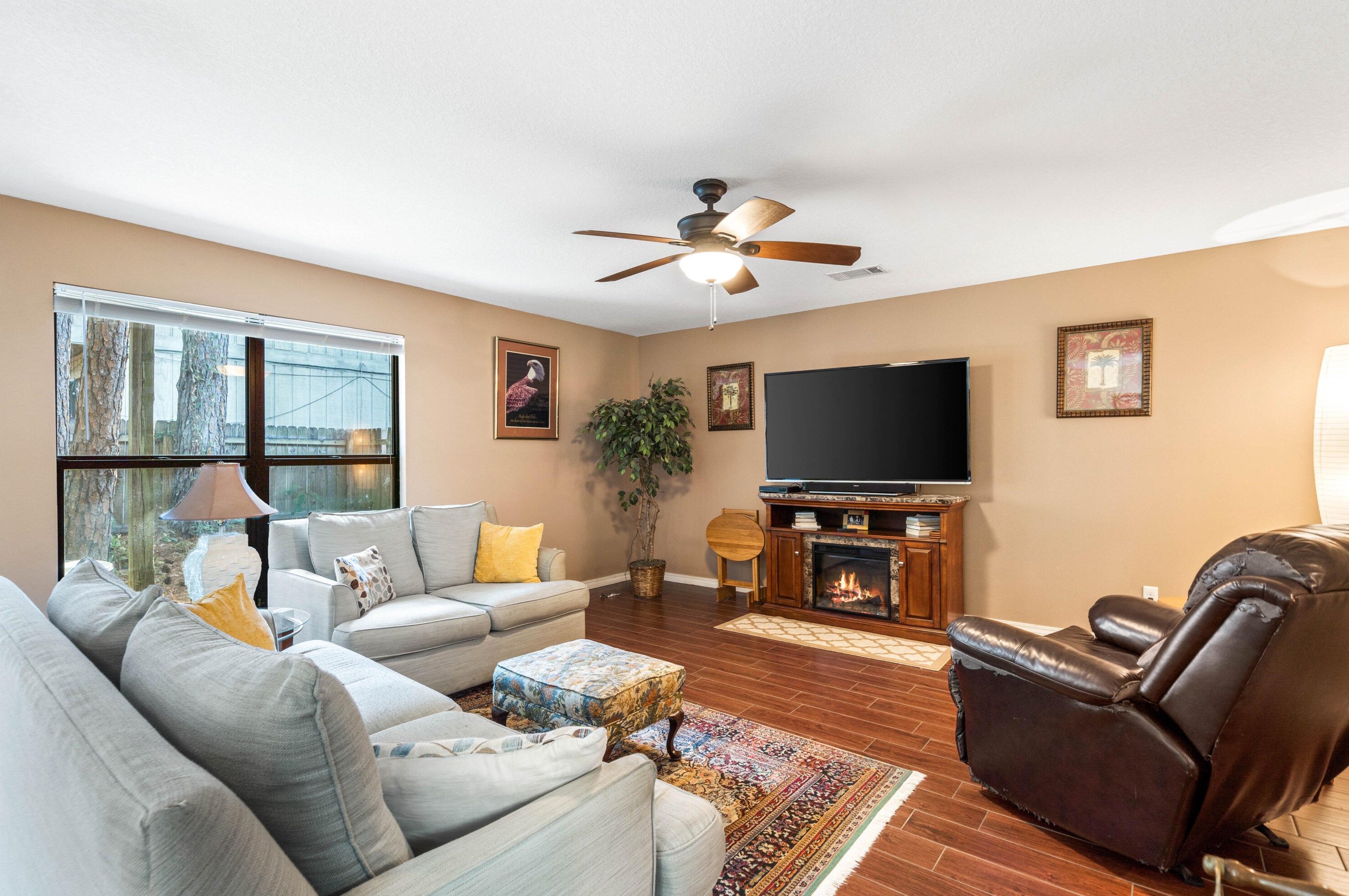 44 5th St #unit 137, Shalimar, FL 32579