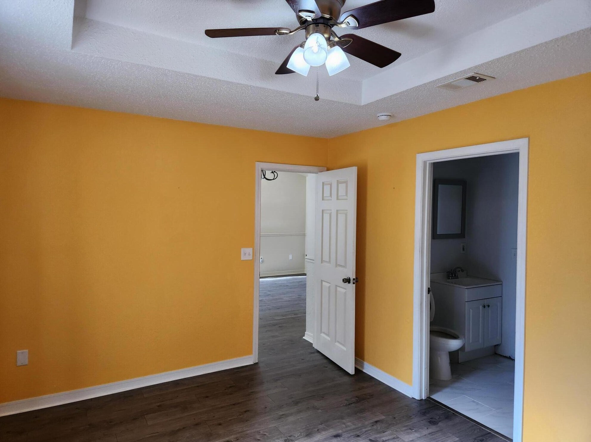 1222 Chestnut Ave, Crestview FL  32539-5022 exterior
