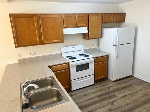 68 7th Ave, Shalimar, FL 32579