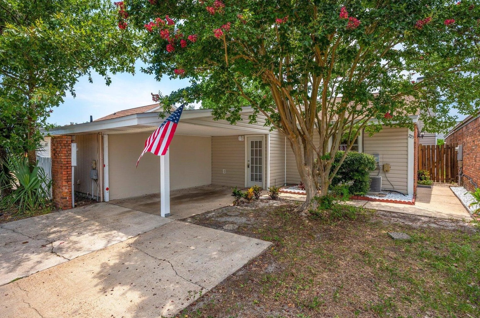 223 Indian Oaks Dr, Destin FL  exterior