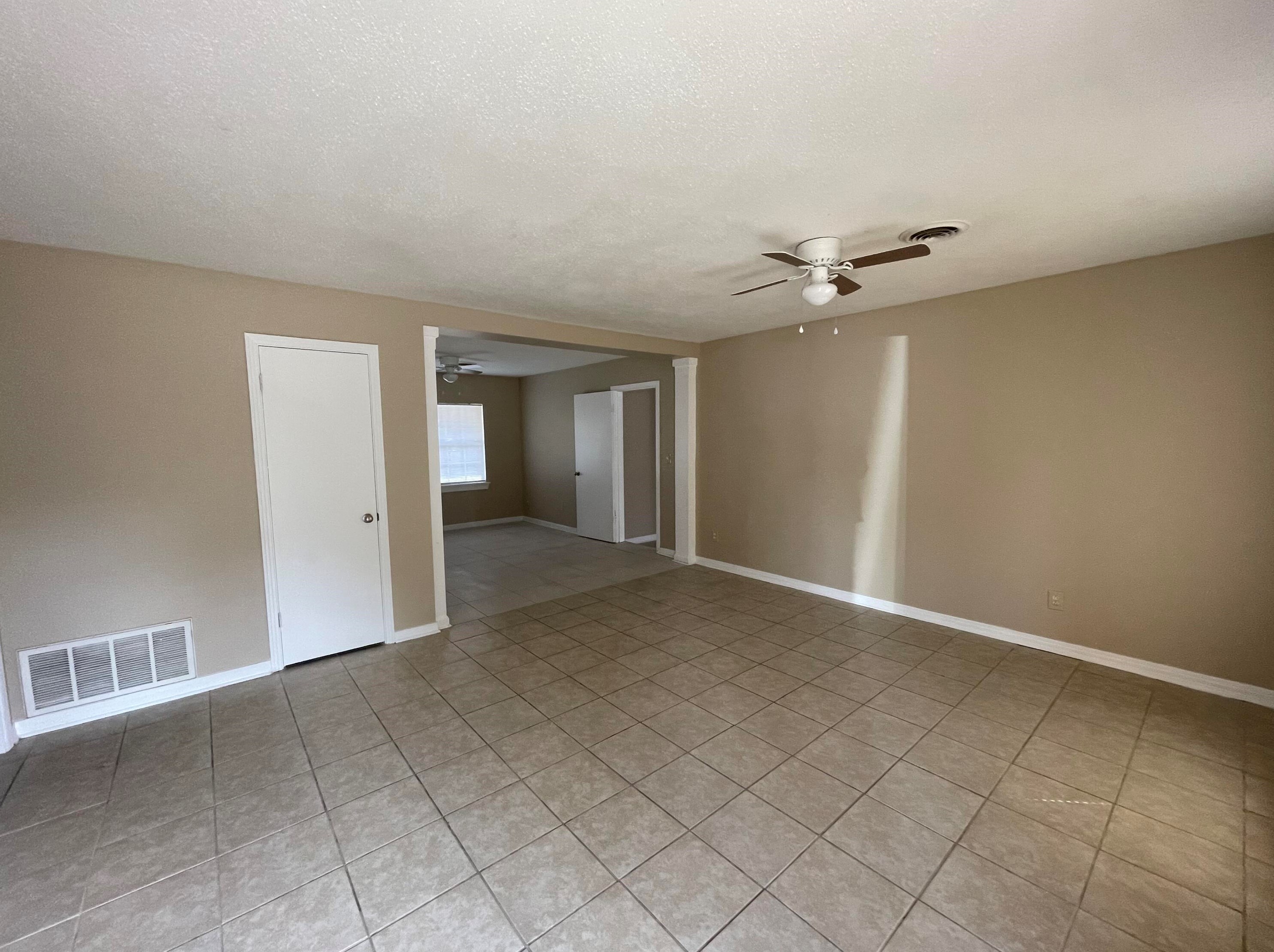 121 Willard Rd Nw, Fort Walton Beach, FL 32548