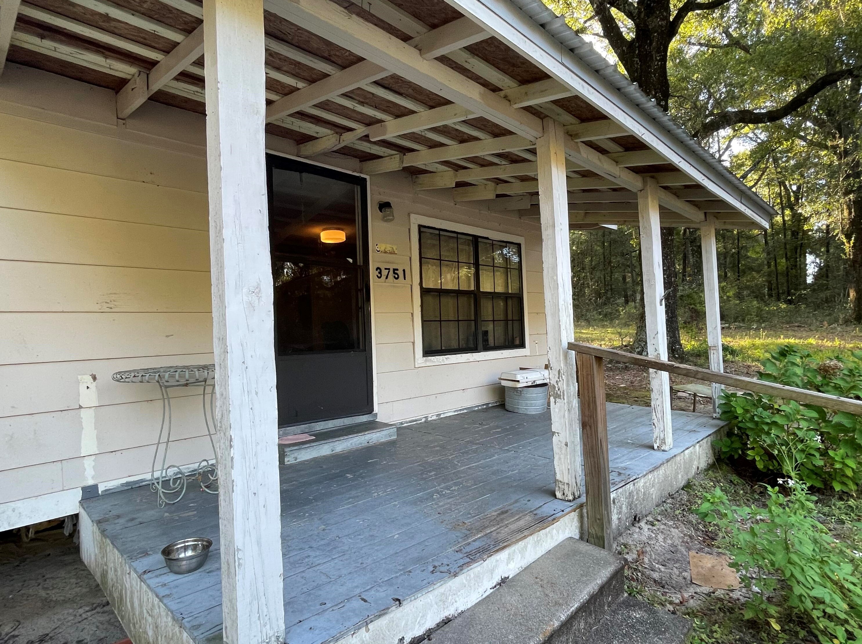 3751 Knox Hill Rd, Red Bay, FL 32455