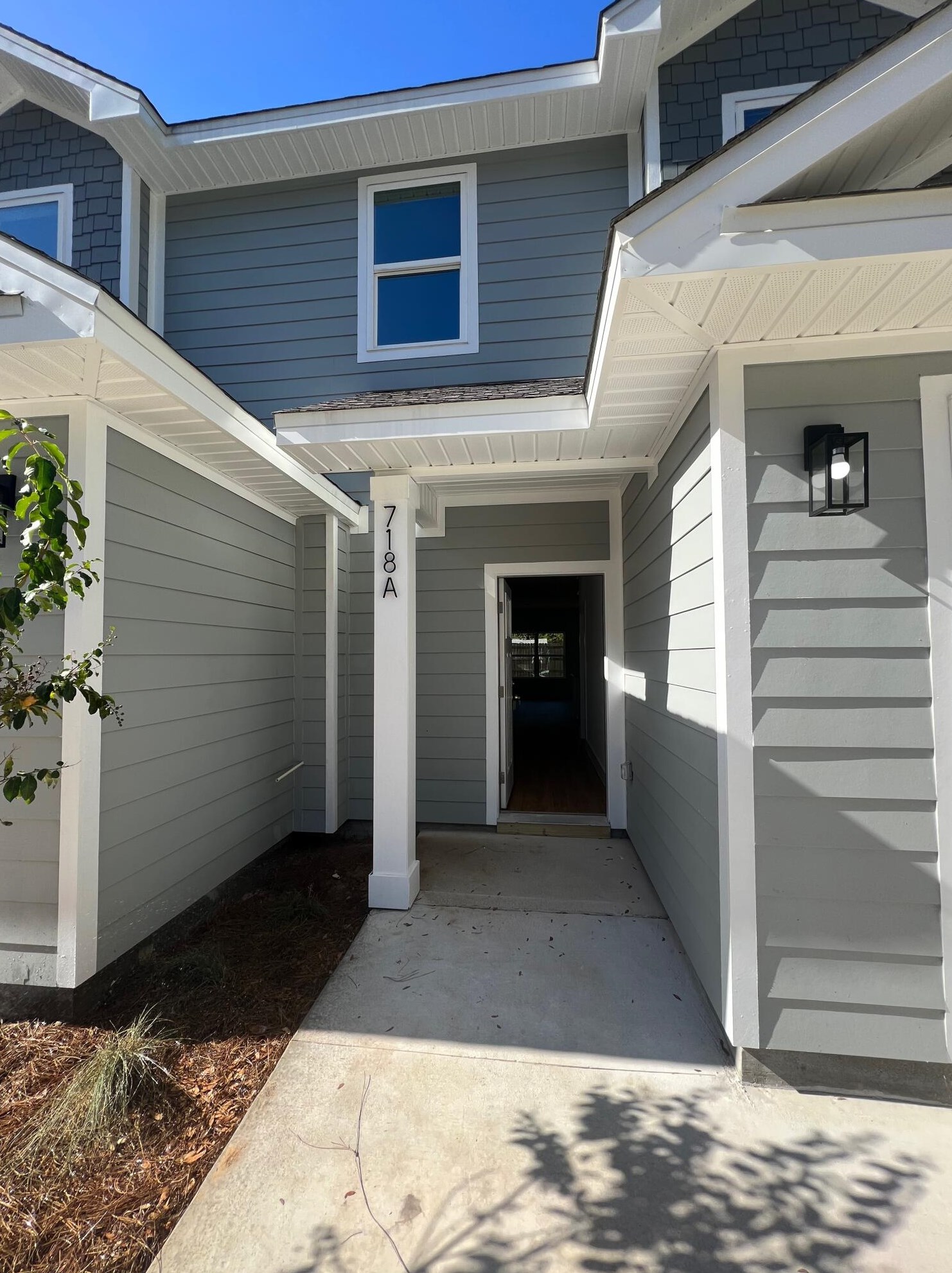 718 Powell Dr #a, Niceville, FL 32578