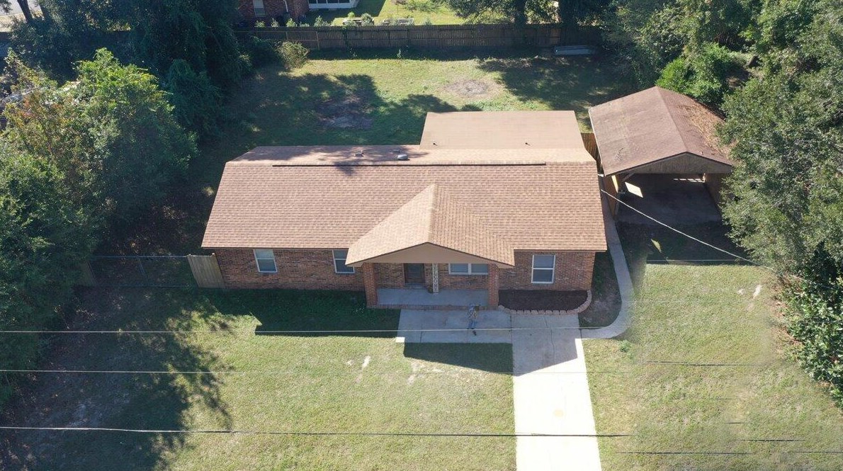 6207 Glenwood Dr, Milton, FL 32583