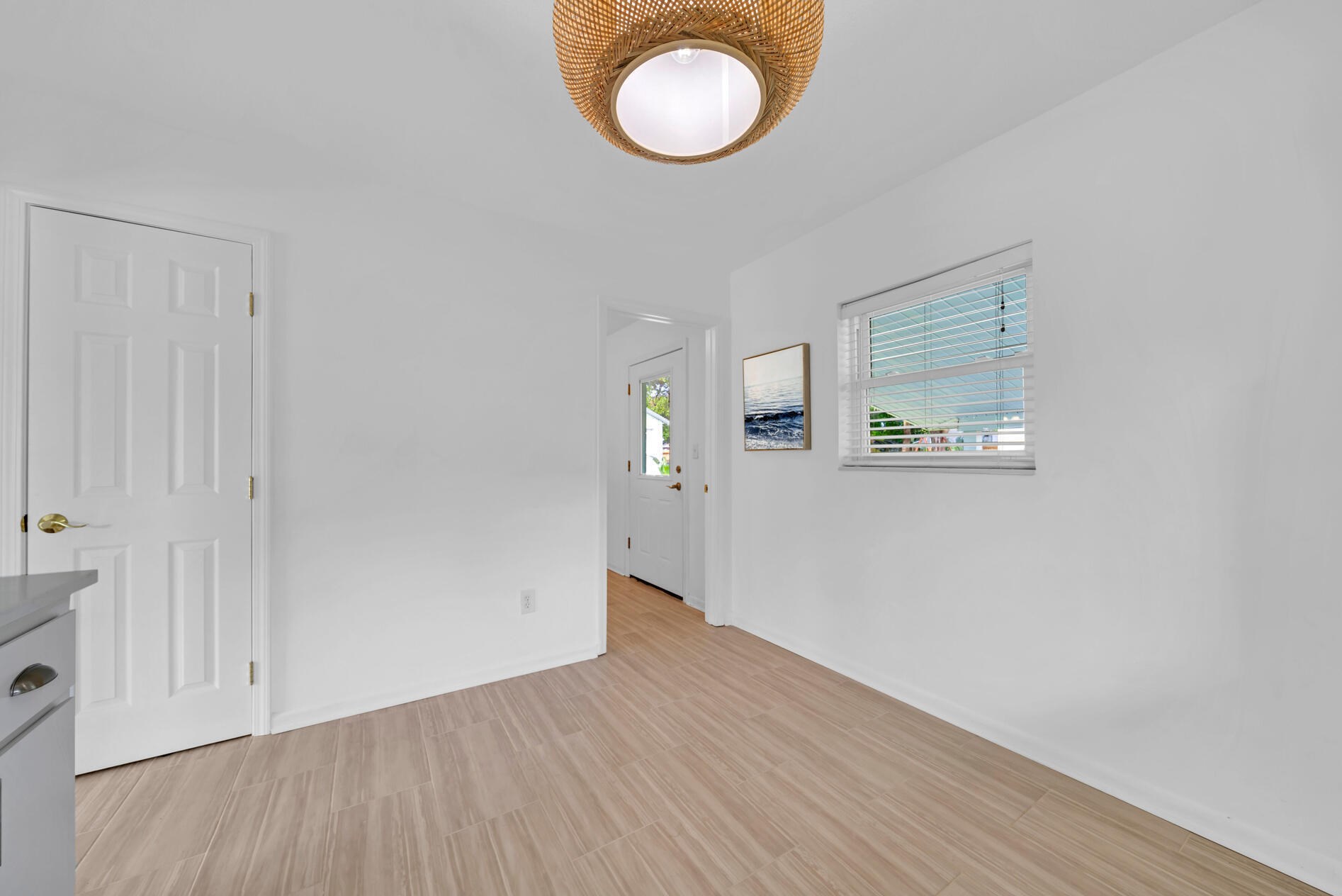 30 Hemlock Dr, Fort Walton Beach FL  32548-4716 exterior