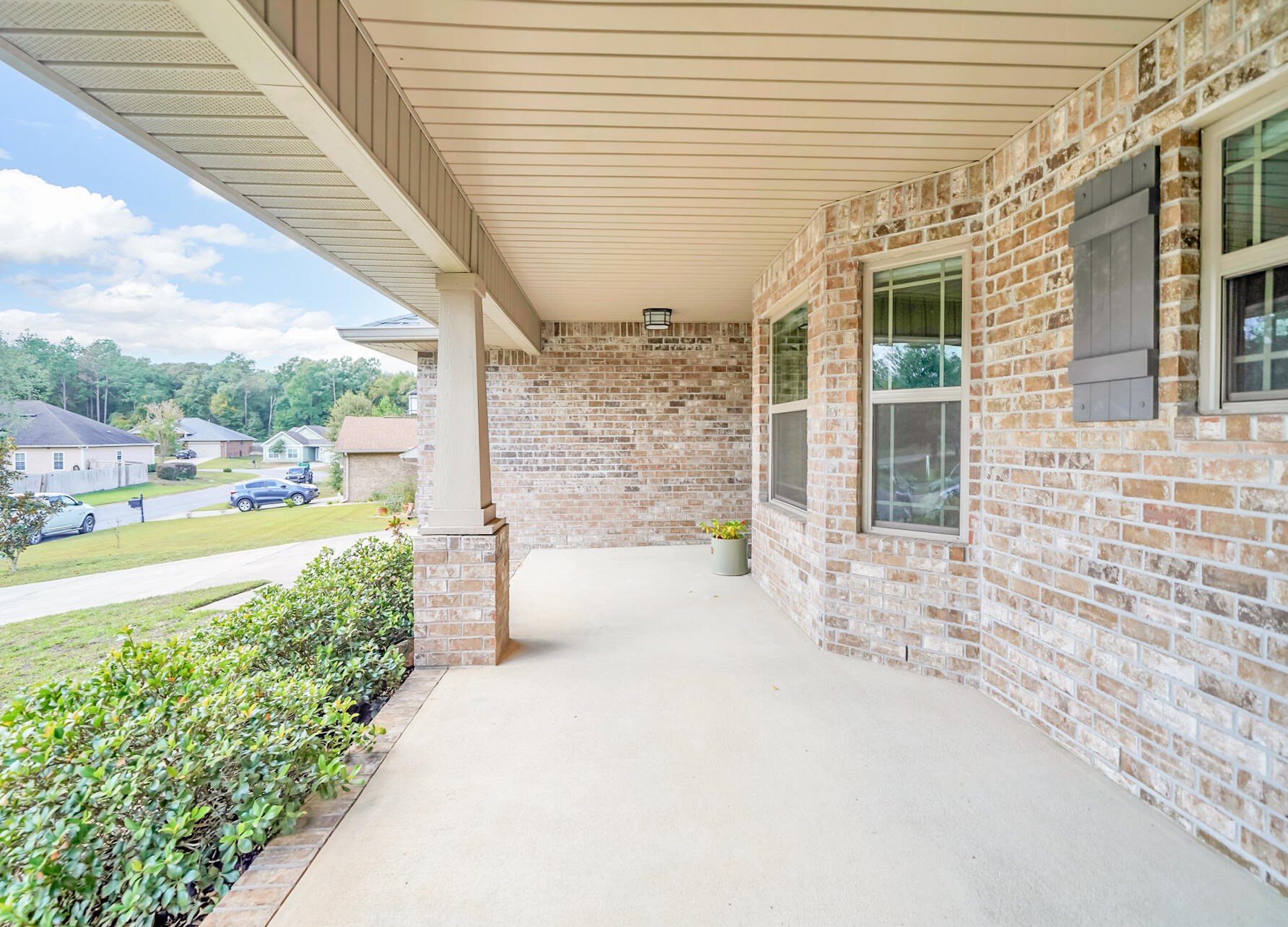 6030 Trestle St, Crestview FL  32536-4379 exterior