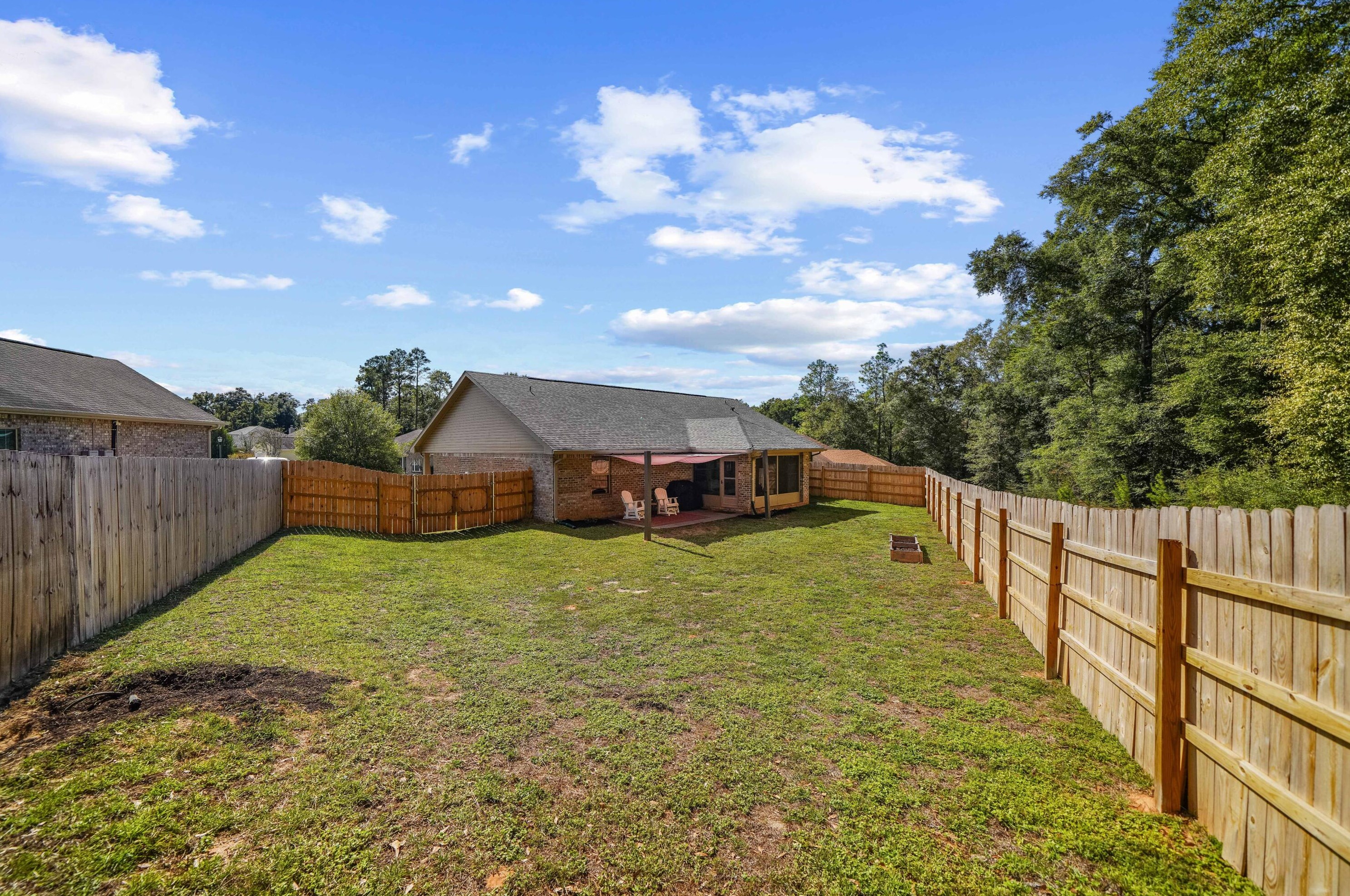 6030 Trestle St, Crestview FL  32536-4379 exterior