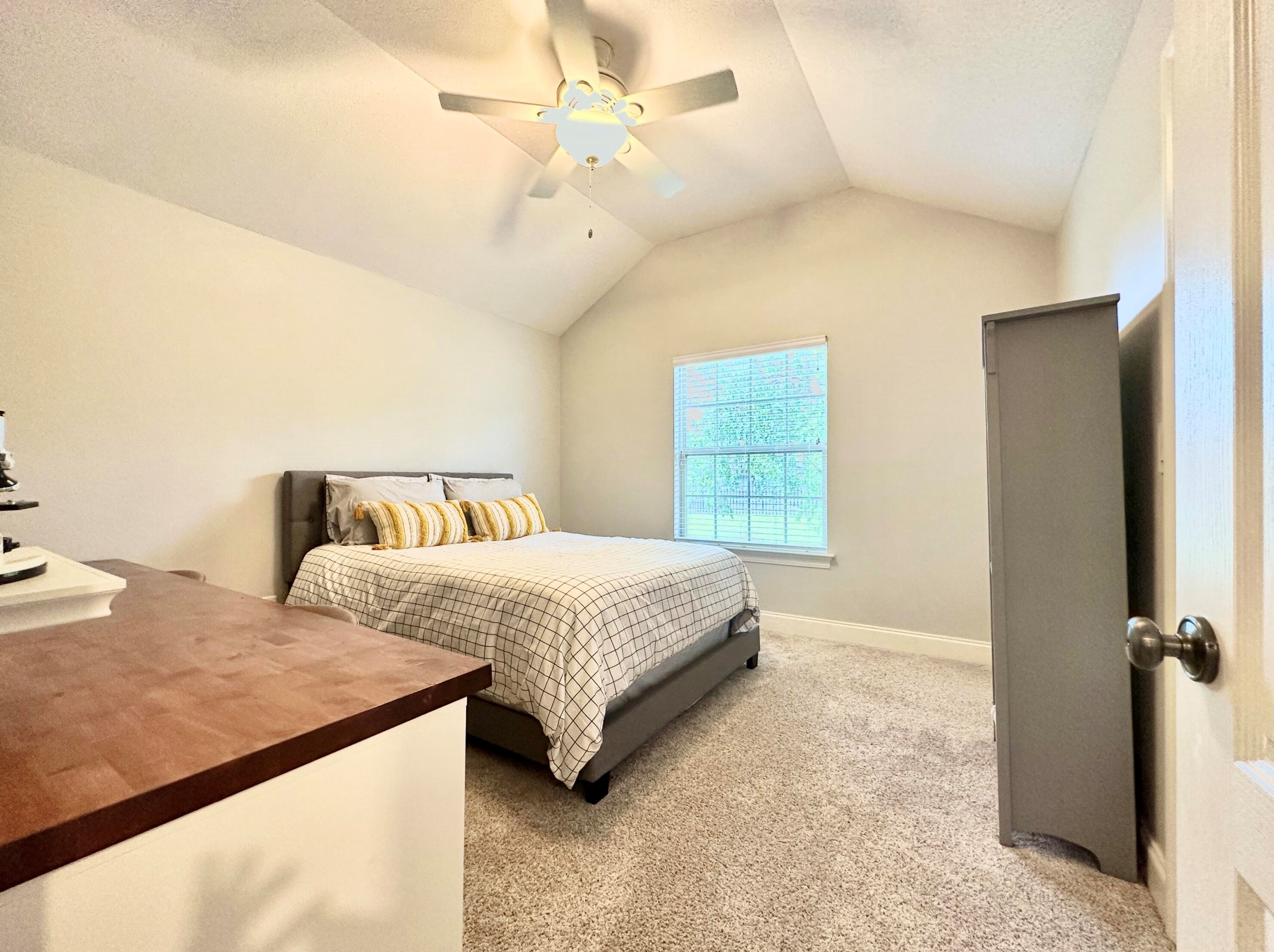 235 Hillside Dr, Niceville FL  32578-2355 exterior