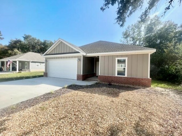 281 Magnolia Ave, Niceville, FL 32578