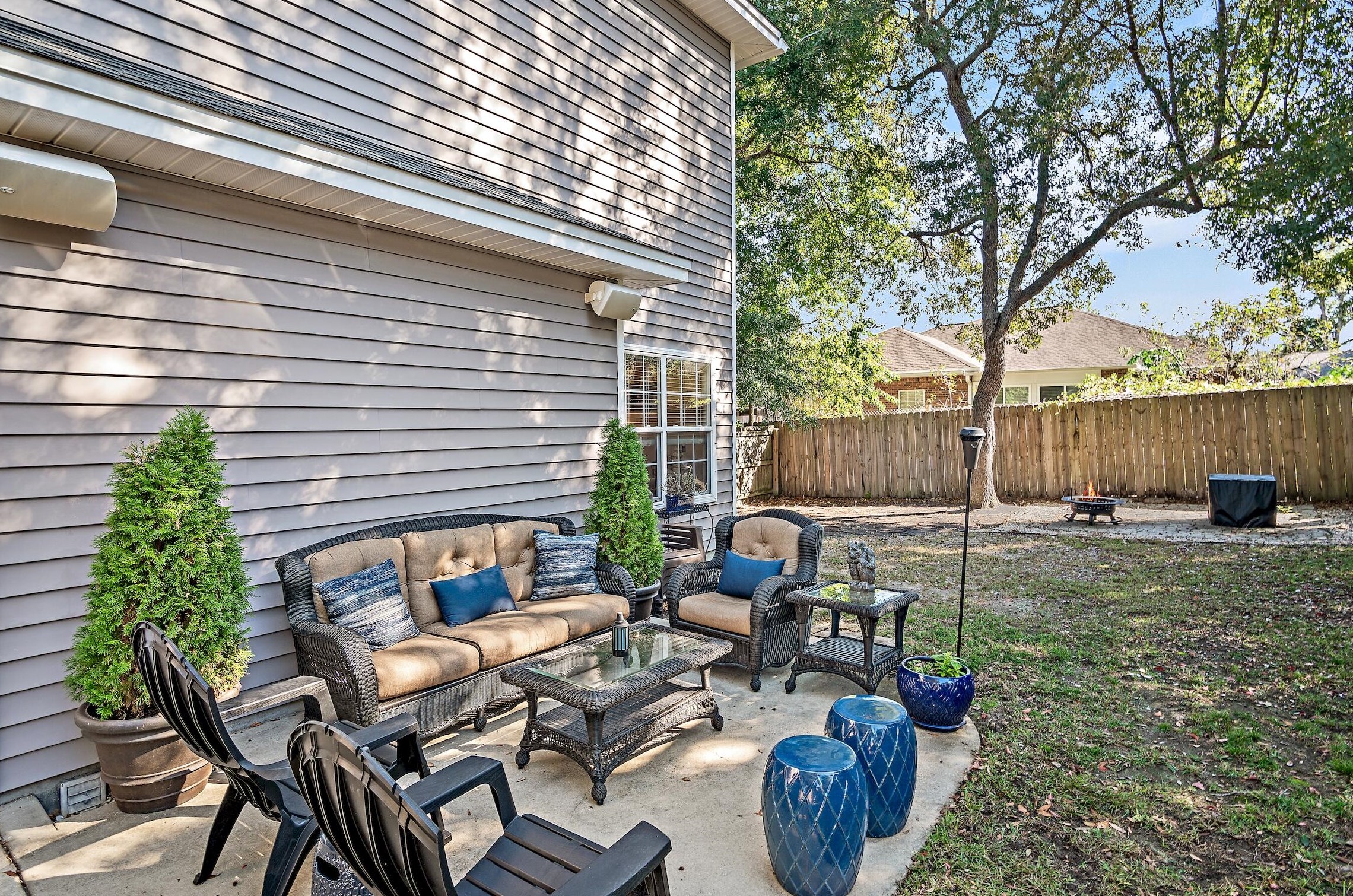 320 Fairwood Dr, Niceville FL  32578-3270 exterior