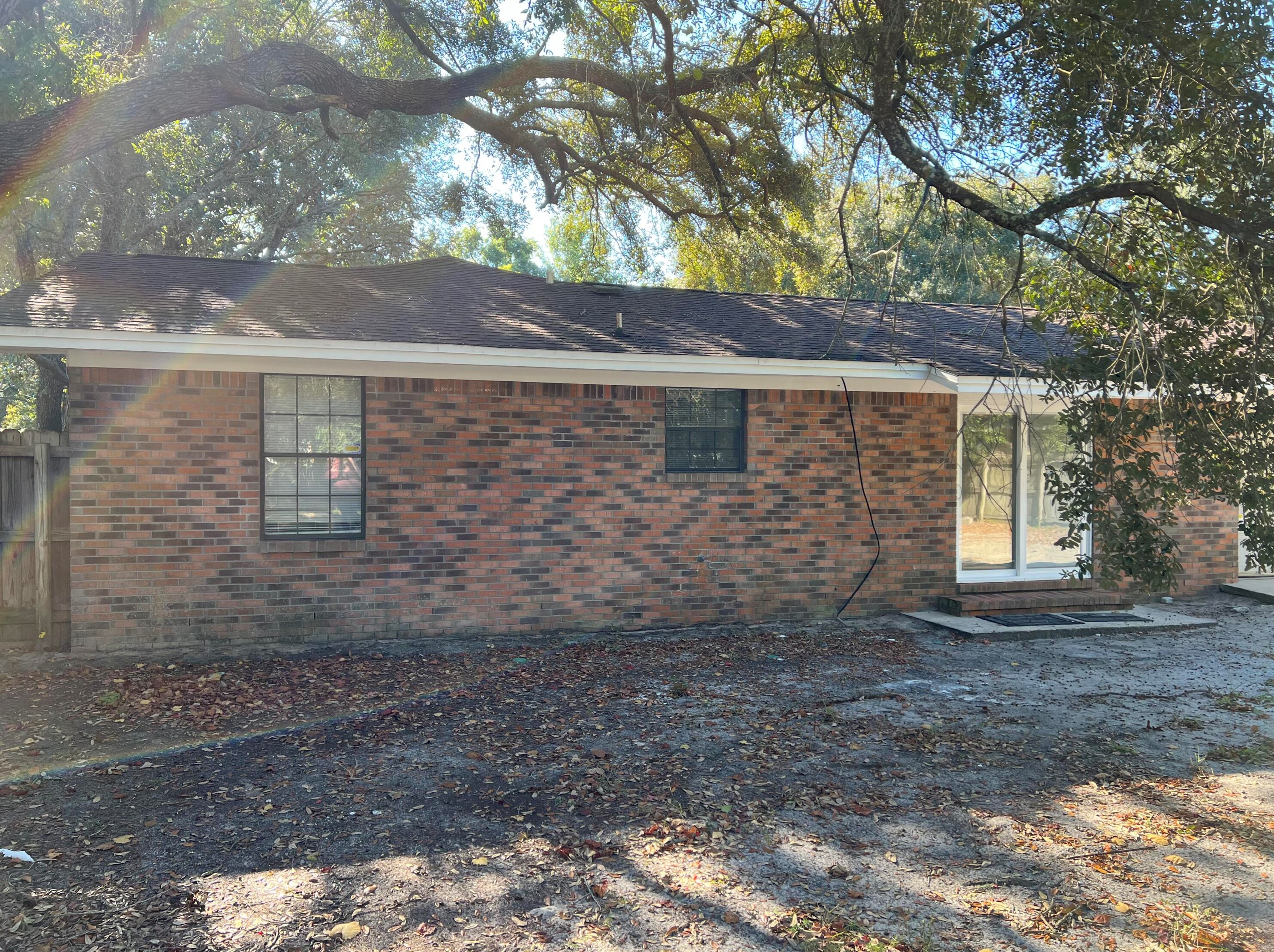 155 Persimmon St, Freeport, FL 32439