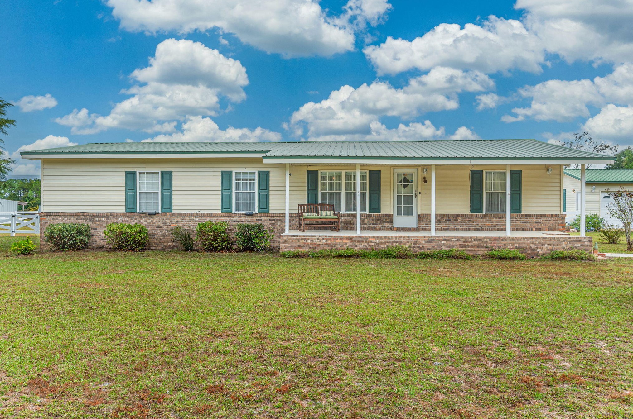 5941 Staff Rd, Crestview, FL 32536