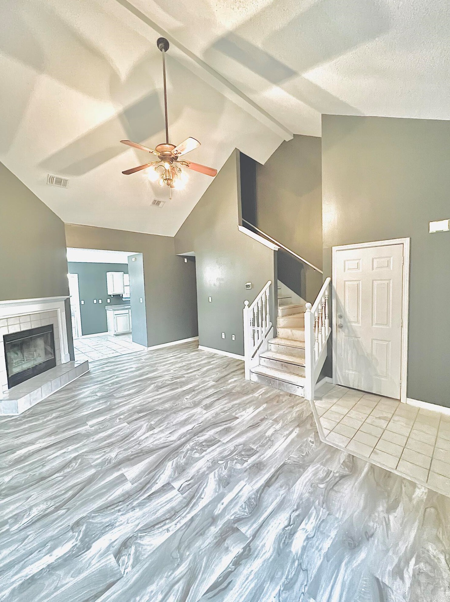 451 Bridgewater Ct, Mary Esther, FL 32569