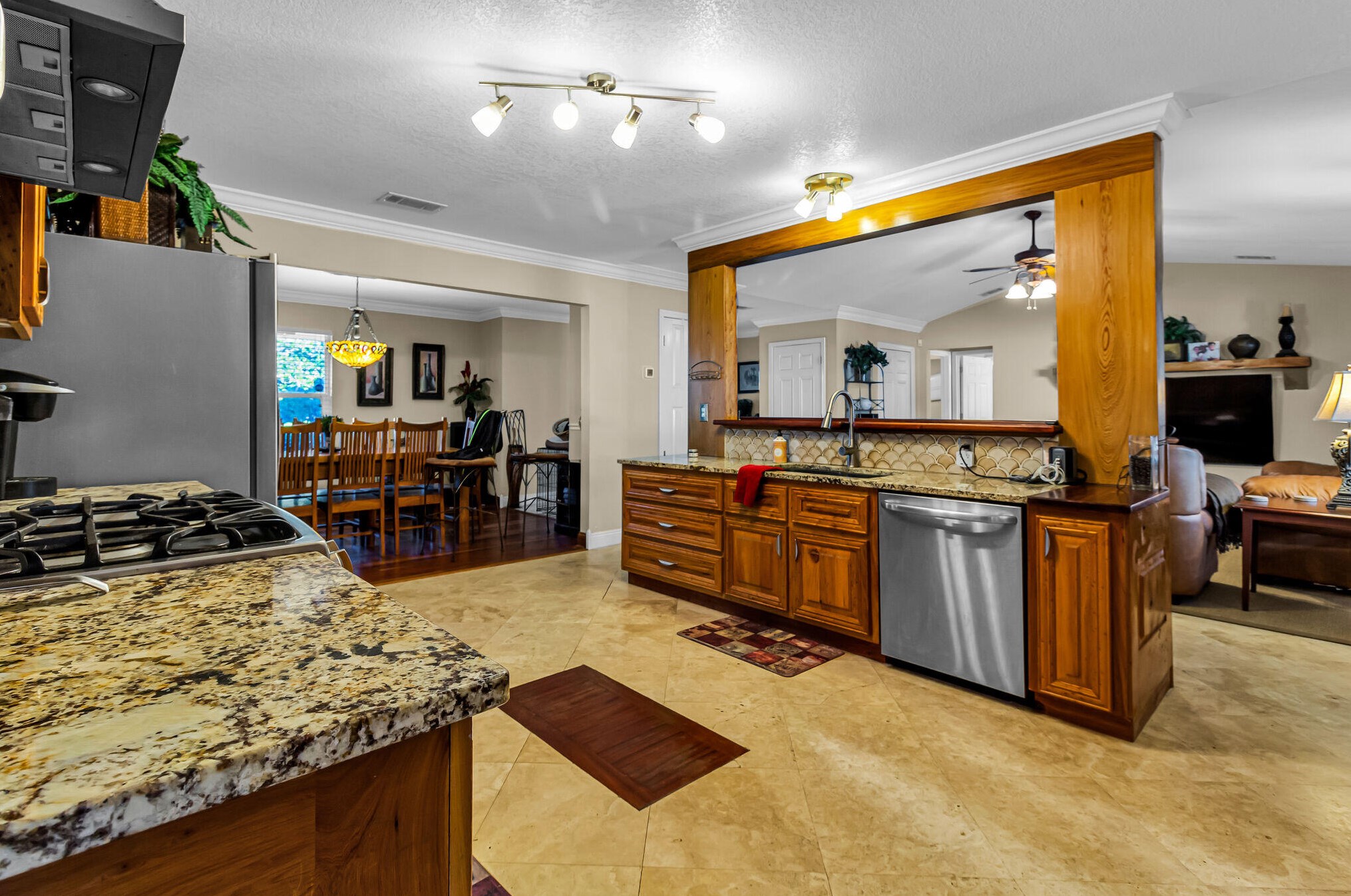 209 Santa Barbara Ave, Santa Rosa Beach FL  32459-4023 exterior