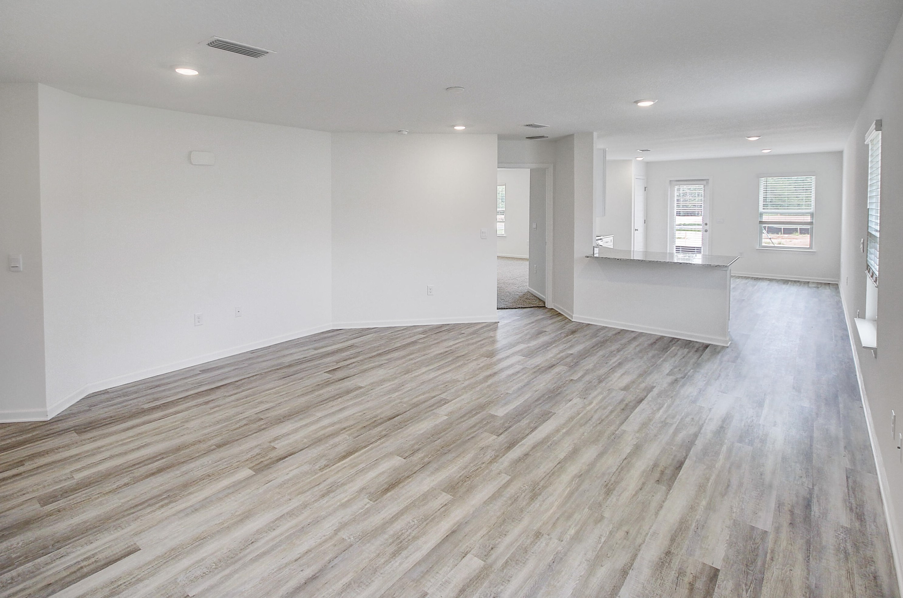 125 Sweet Blossom Bend, Freeport, FL 32439