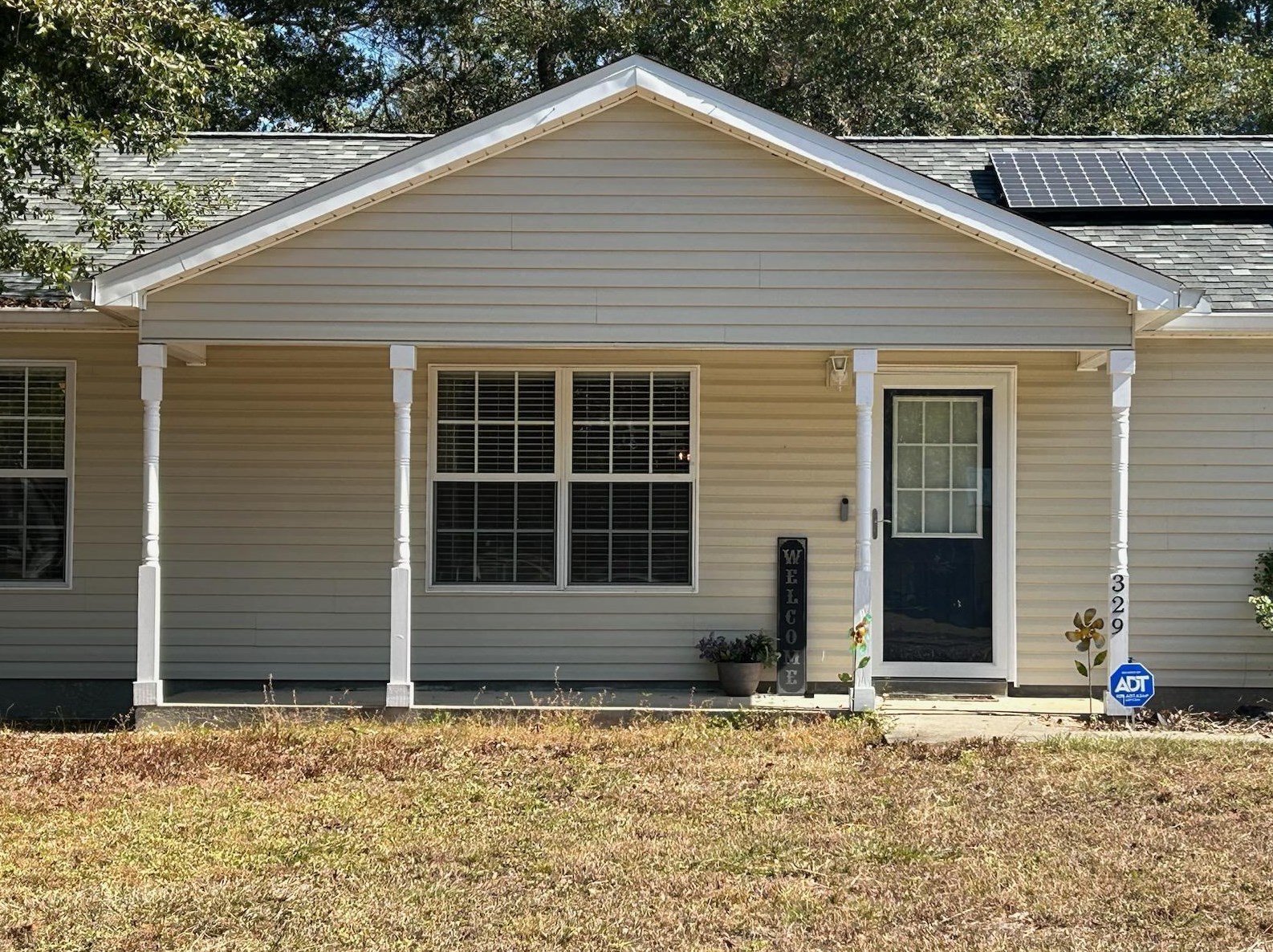 329 Timber Wind Dr, Defuniak Springs, FL 32433