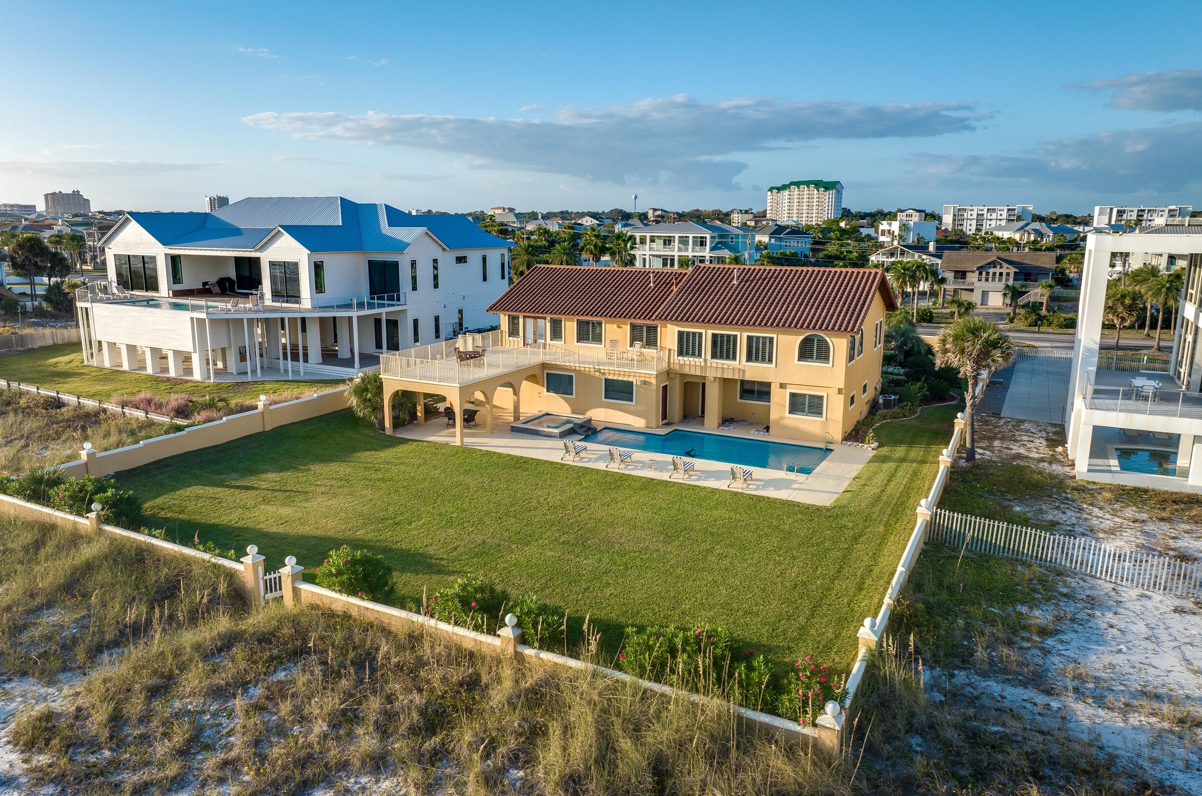 632 Gulf Shore Dr, Destin, FL 32541-3128