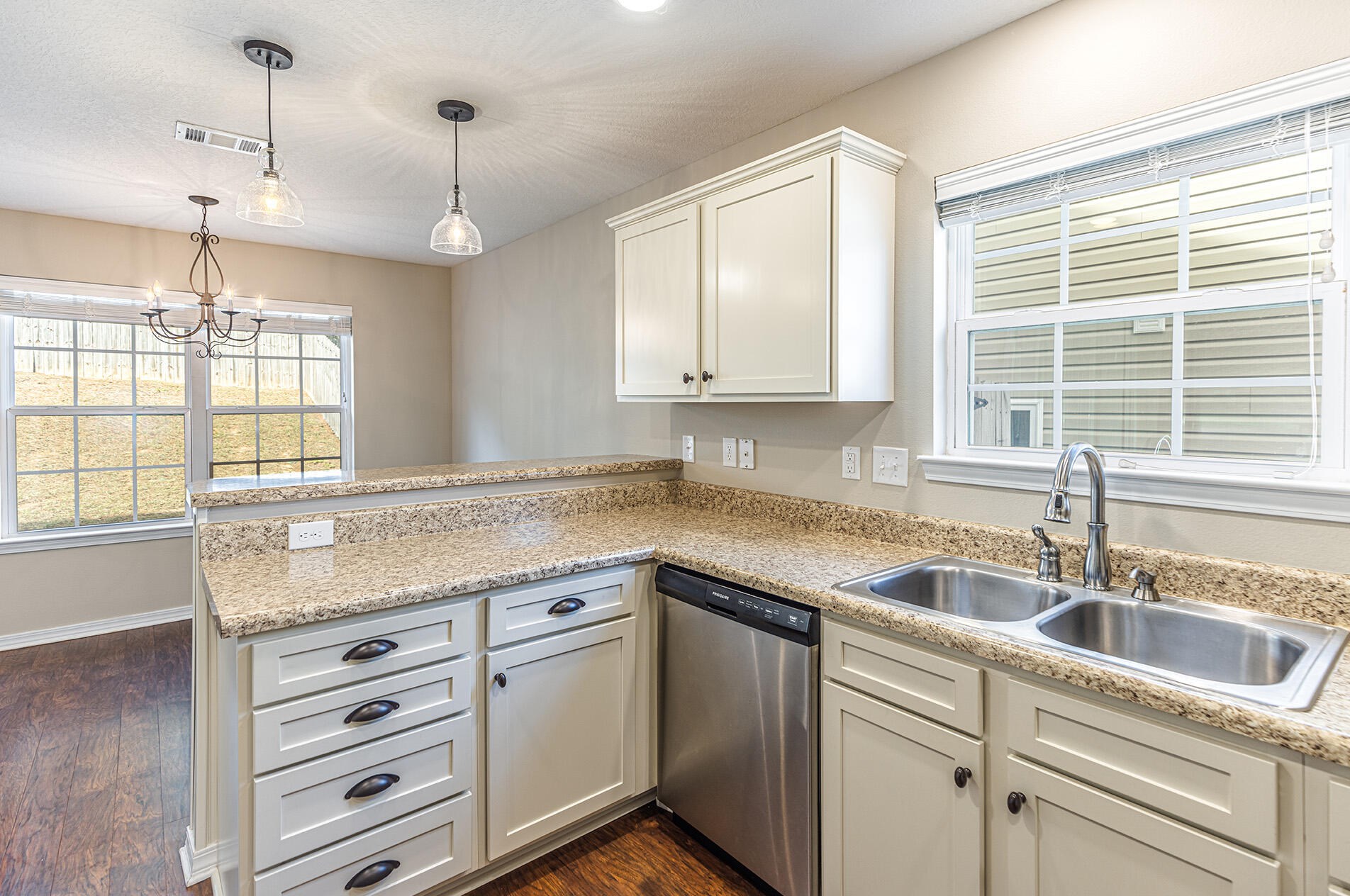 105 Bolte Ct, Crestview FL  32539-6959 exterior