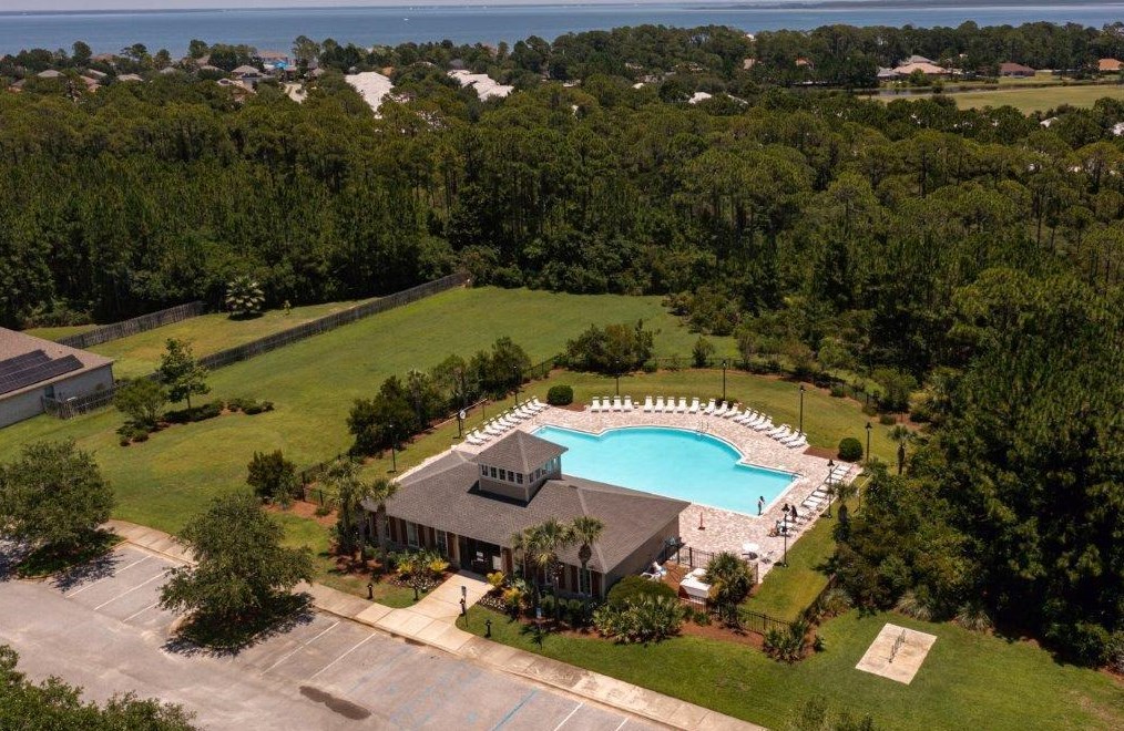 195 Pin Oak Loop, Santa Rosa Beach FL  32459-8049 exterior