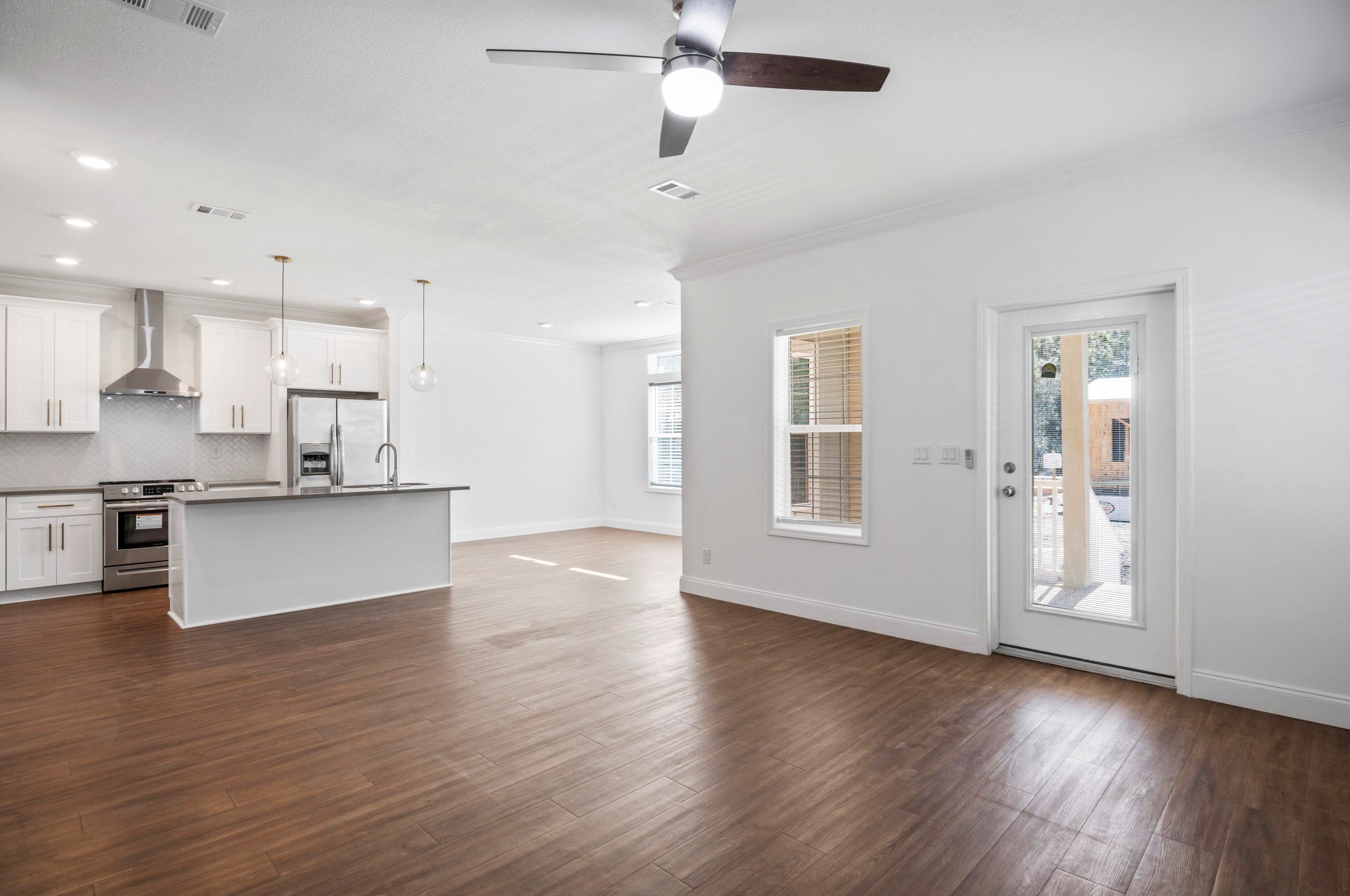 48 N 4th St, Santa Rosa Beach, FL 32459