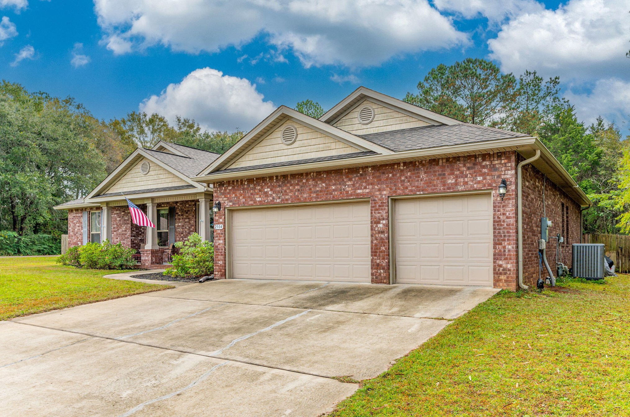 2504 Chinook Dr, Crestview, FL 32536