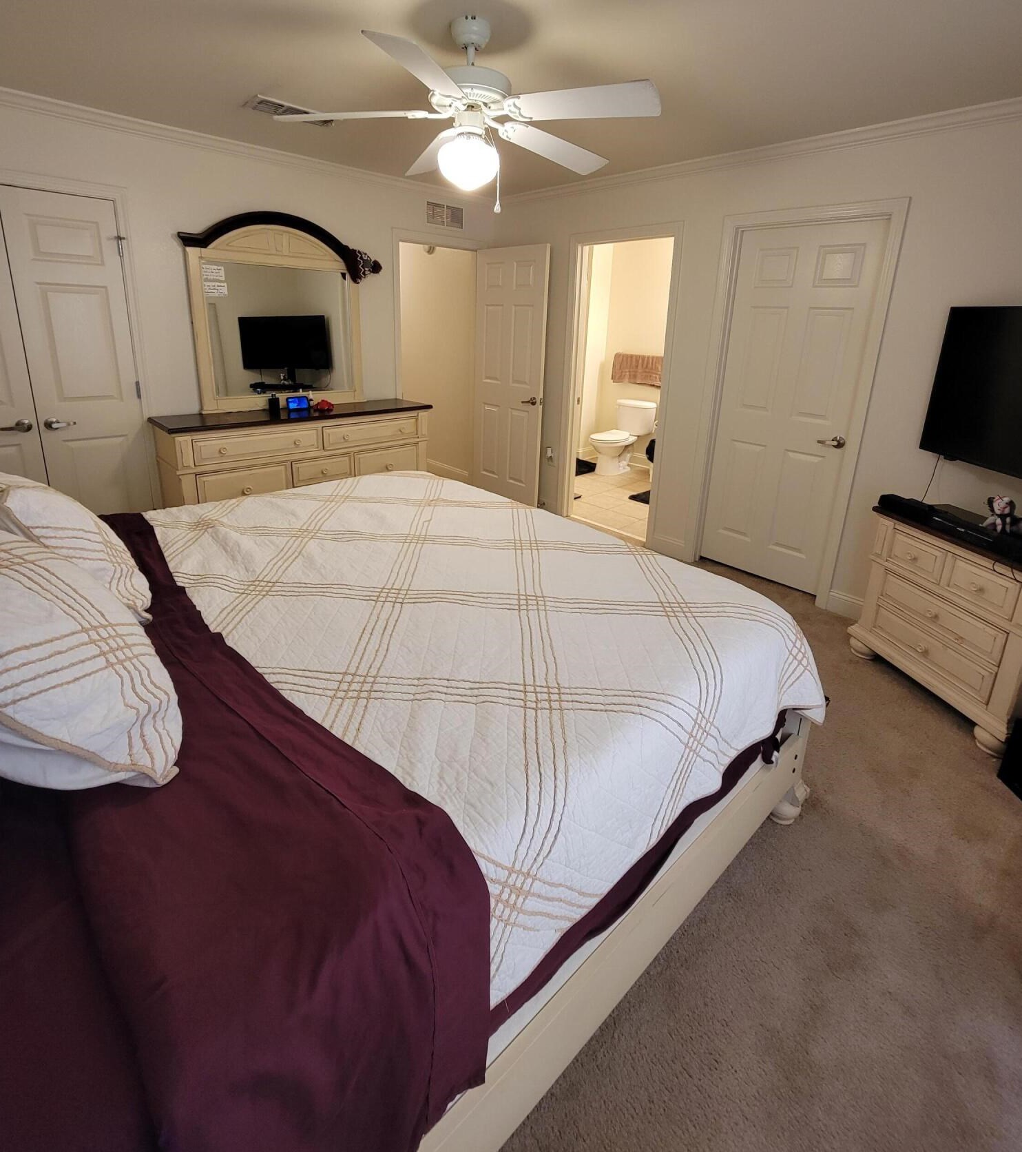 587 Wingspan Way, Crestview FL  32536-2255 exterior