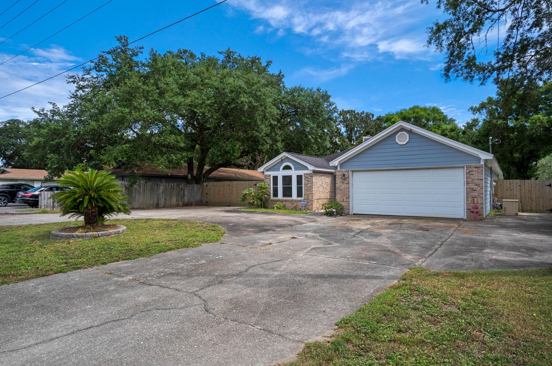 318 Pelham Rd, Fort Walton Beach, FL 32547