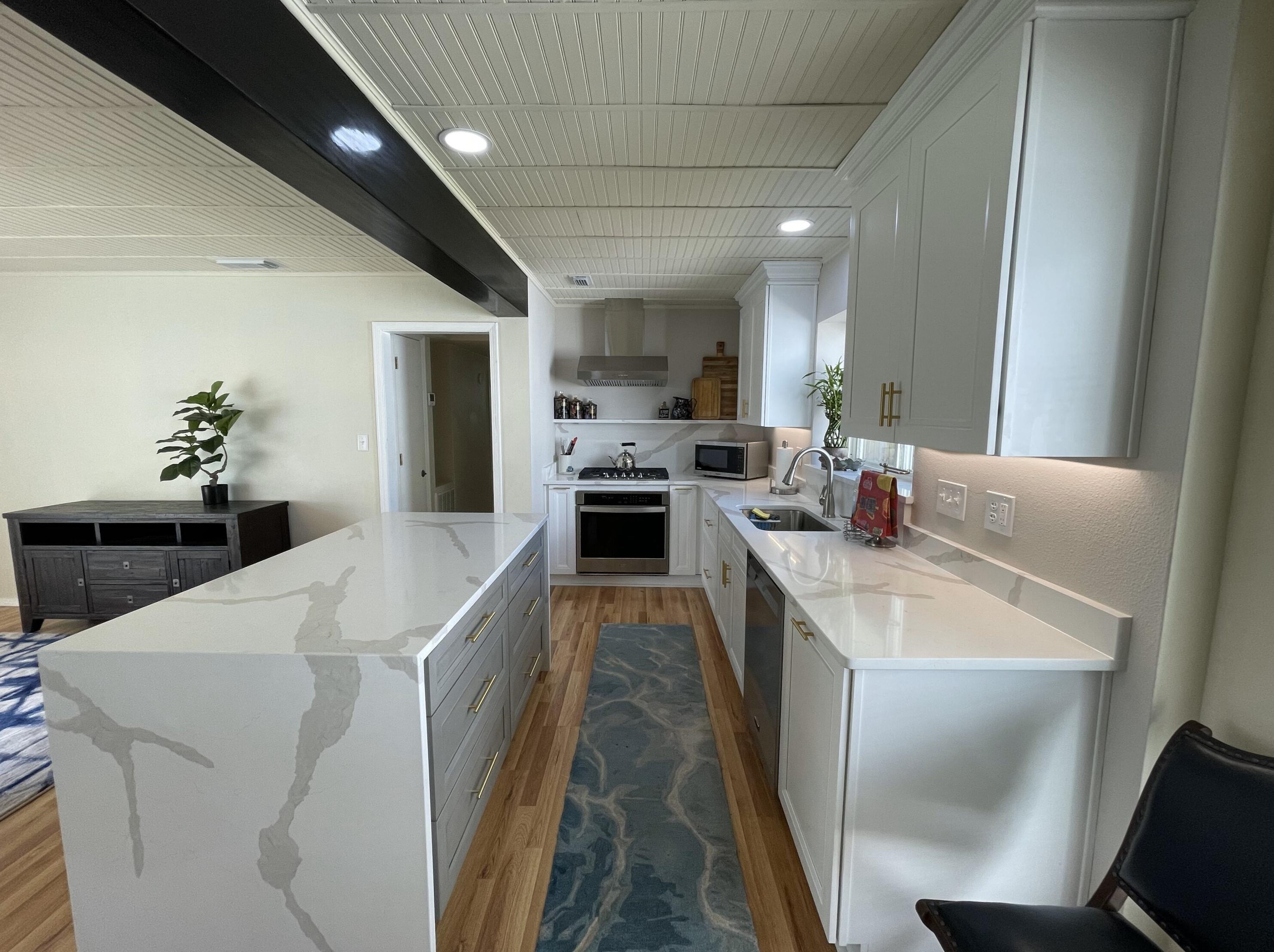 54 Ne Oregon Dr Ne, Fort Walton Beach, FL 32548