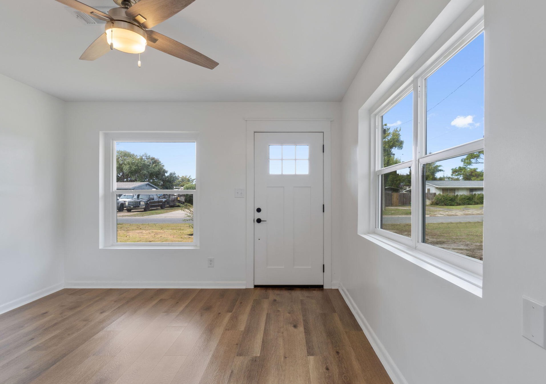 630 Shrewsbury Rd, Mary Esther FL  32569-1740 exterior